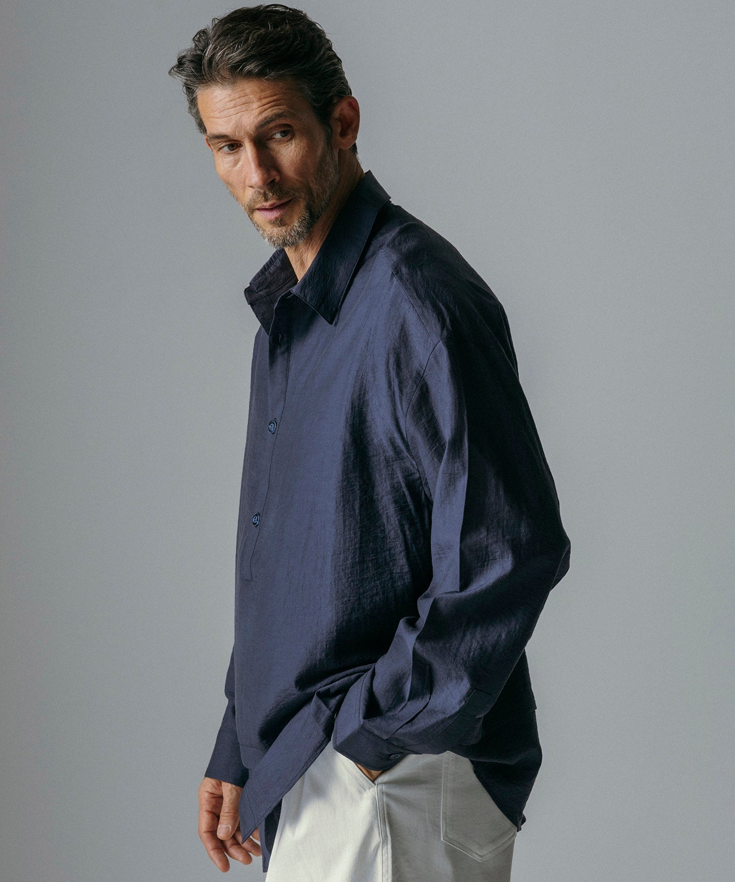 【12月上旬お届け予約商品】リネンブレンド スタンドカラー プルオーバーシャツ