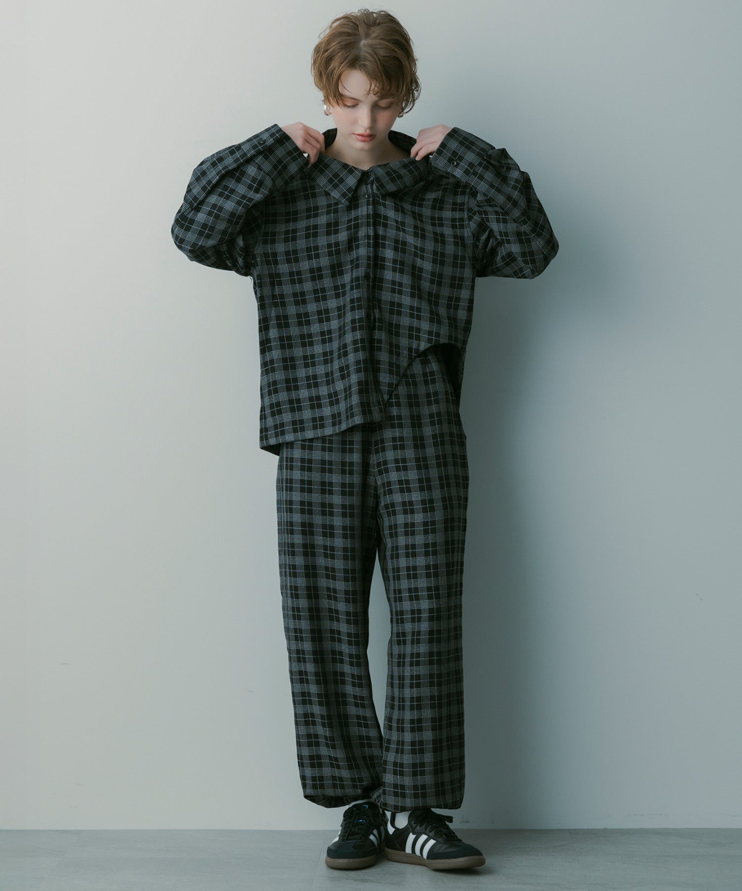 イージーチェックパンツ