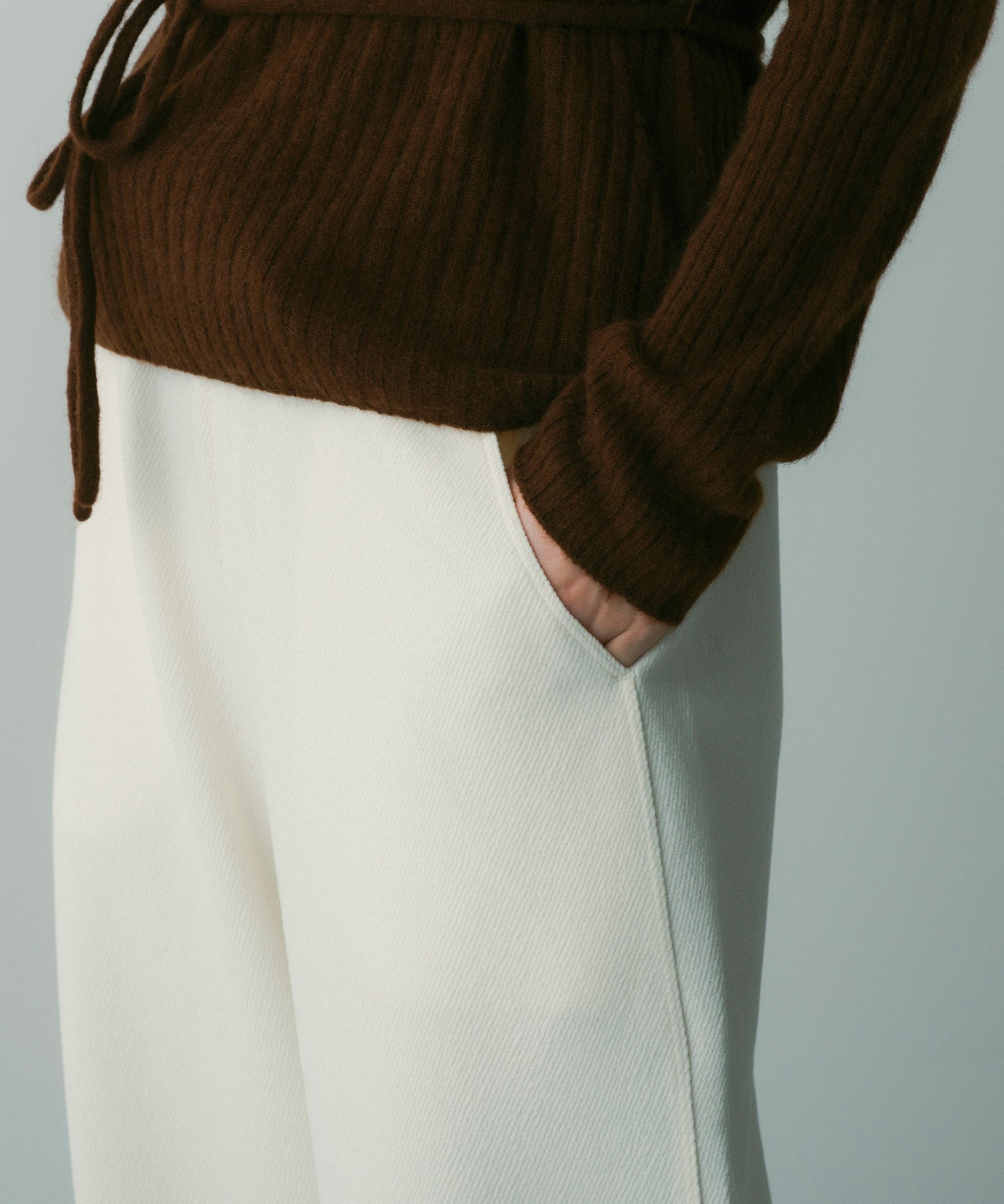 【12月上旬お届け予約商品】ワイドイージーコーデュロイパンツ