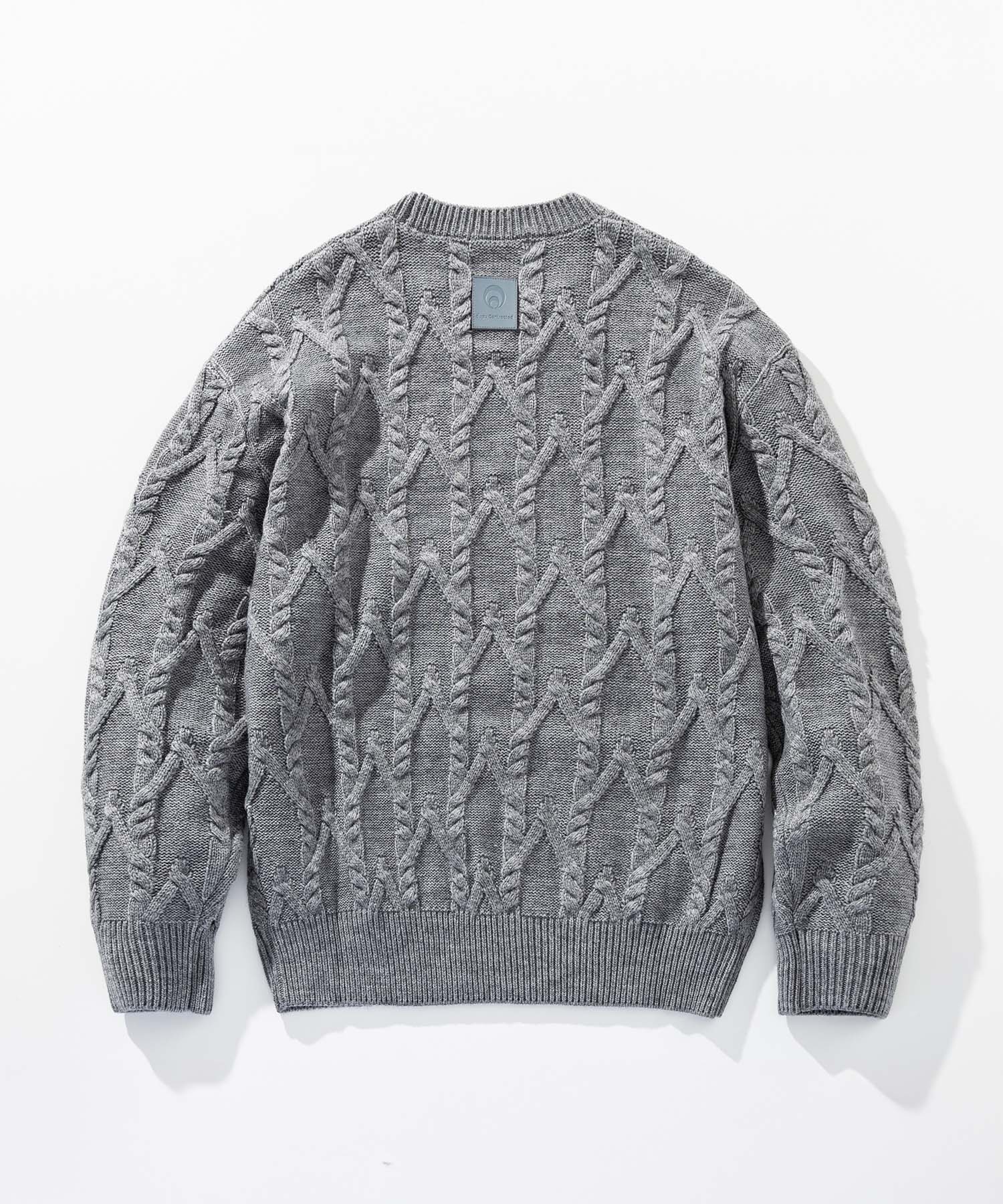 ケーブル編み クルーネックニットプルオーバー