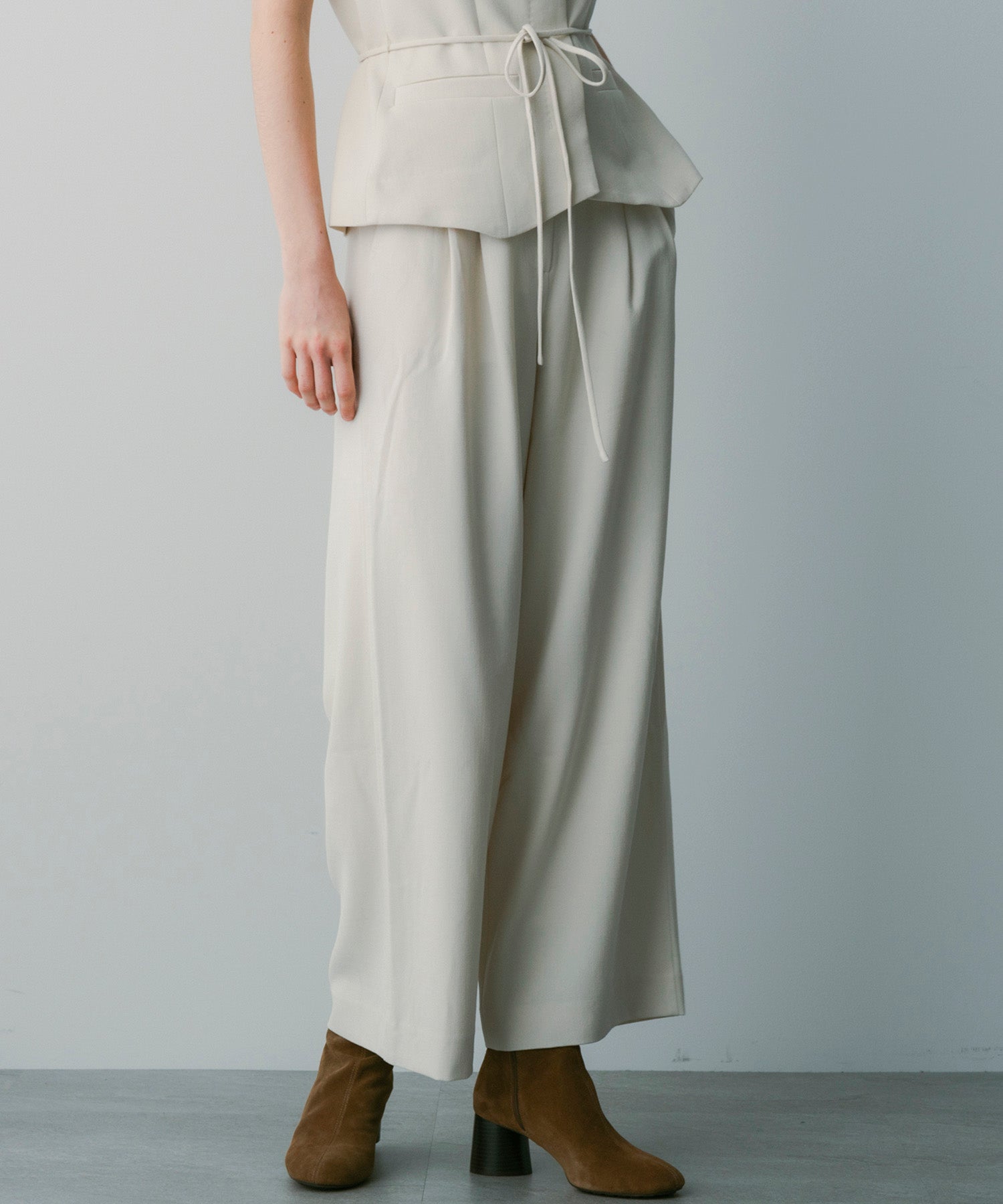 【3月中旬お届け予約商品】ハイウエスト ワイドスラックス