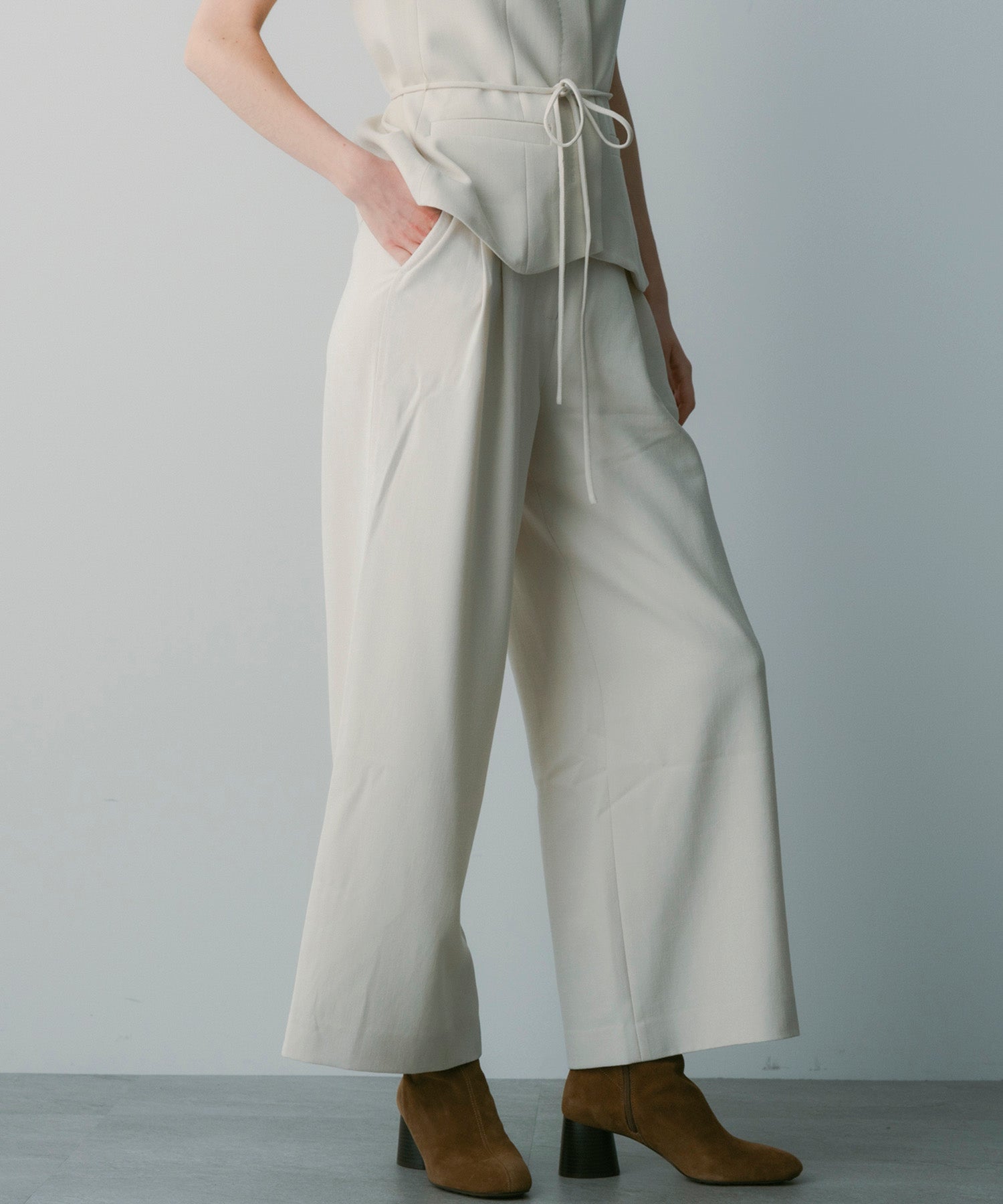 【3月中旬お届け予約商品】ハイウエスト ワイドスラックス