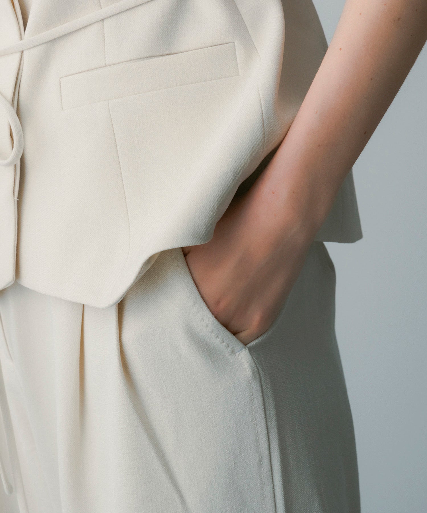 【3月中旬お届け予約商品】ハイウエスト ワイドスラックス