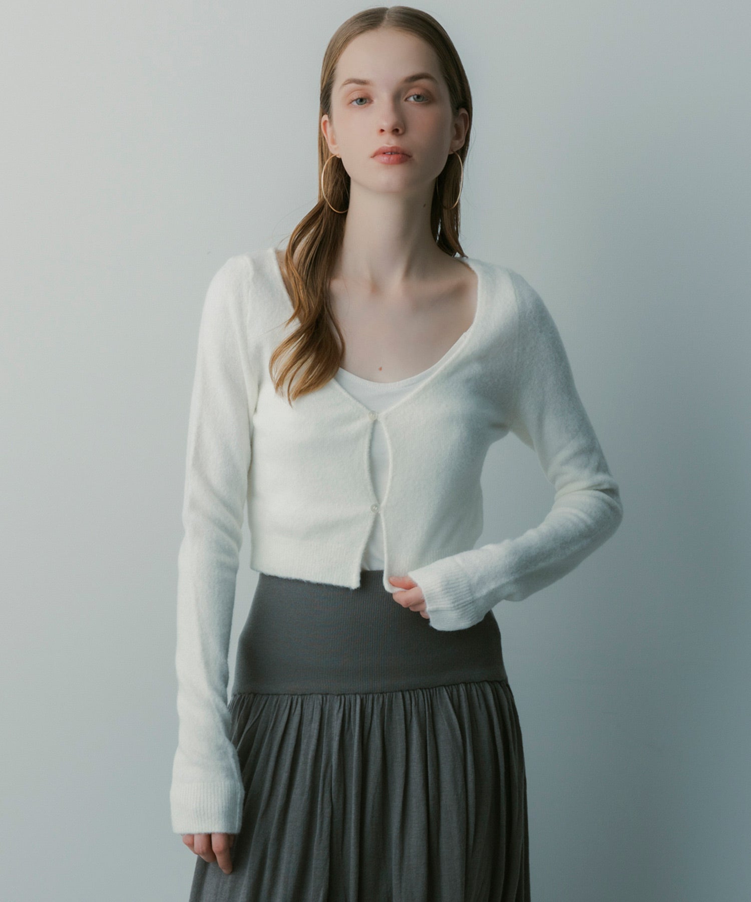 yo biotop ホワイト クロップドカーディガン 長袖 BIOTOP(ビオトープ) / 【yo BIOTOP】Wool zip short cardigan