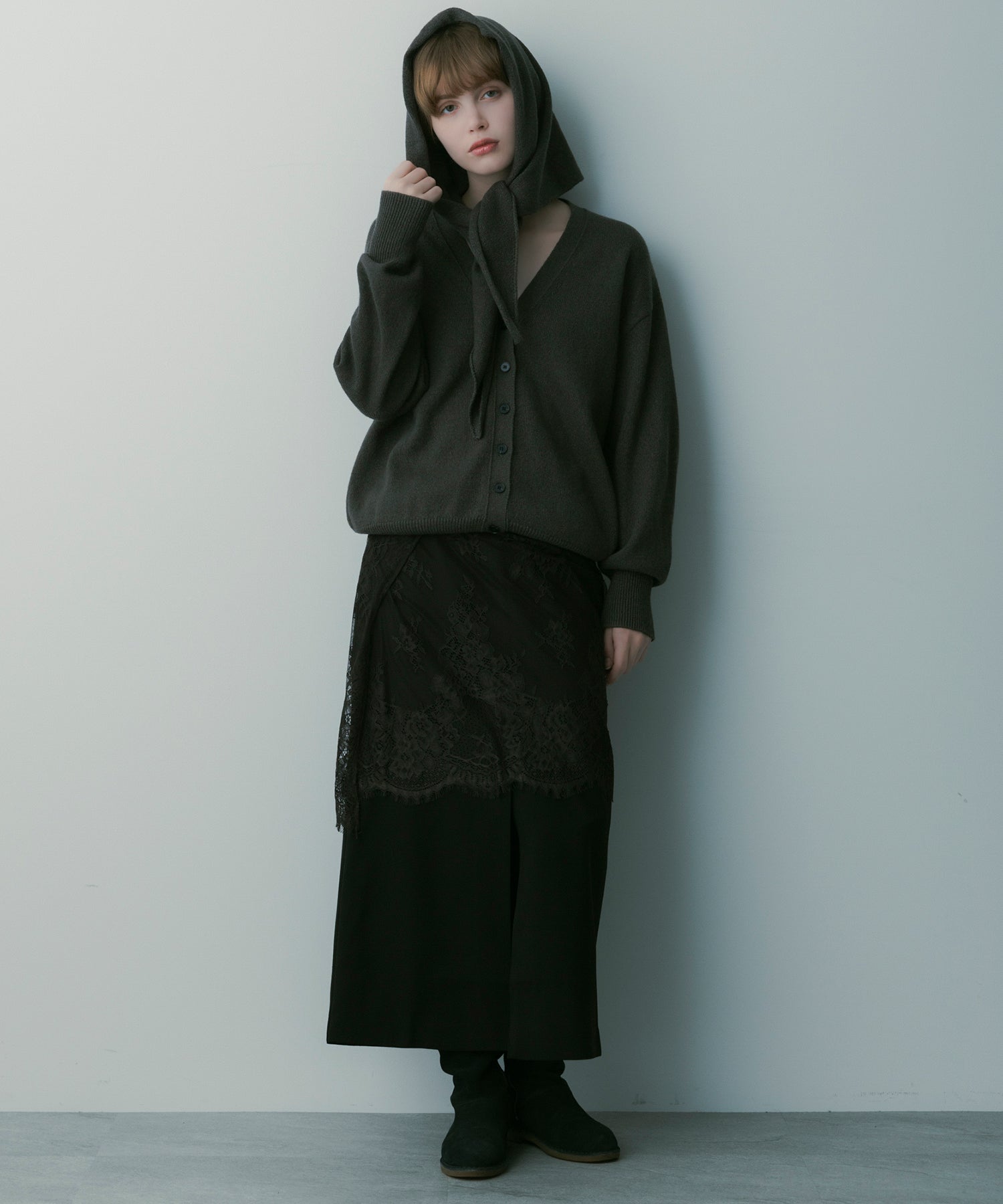 フロントスリットスカート