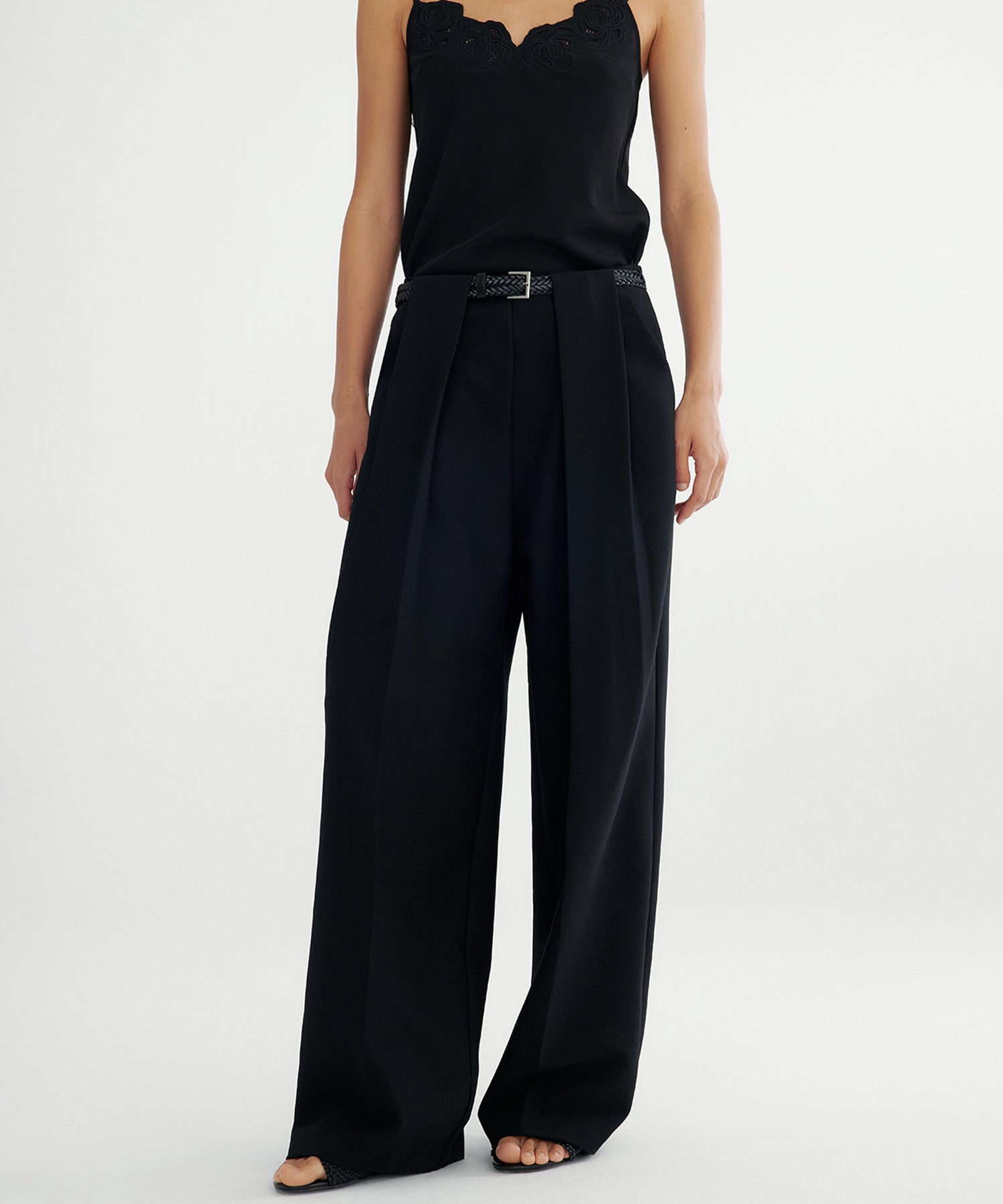 ダブルタック ワイドスラックス