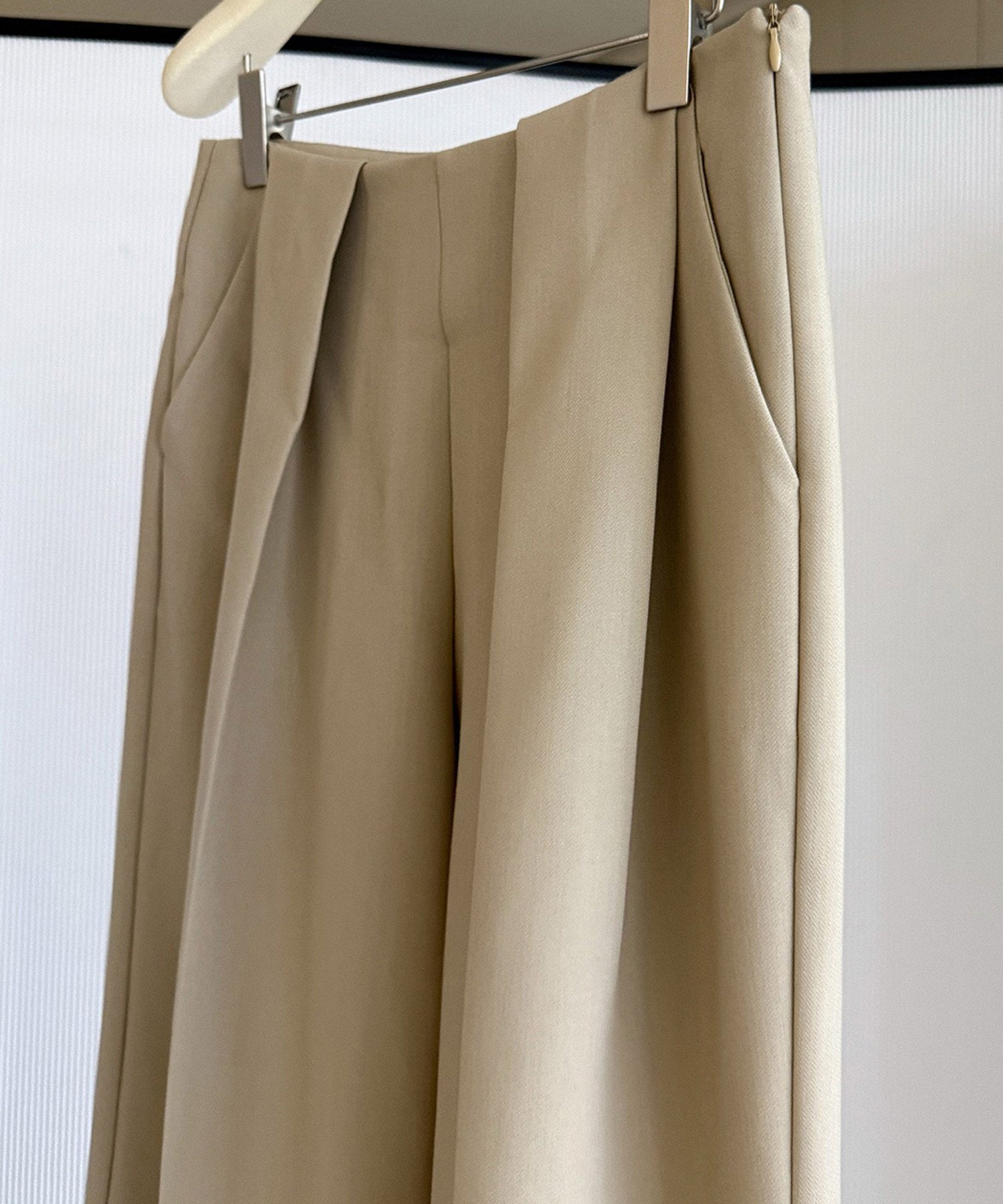 ダブルタック ワイドスラックス