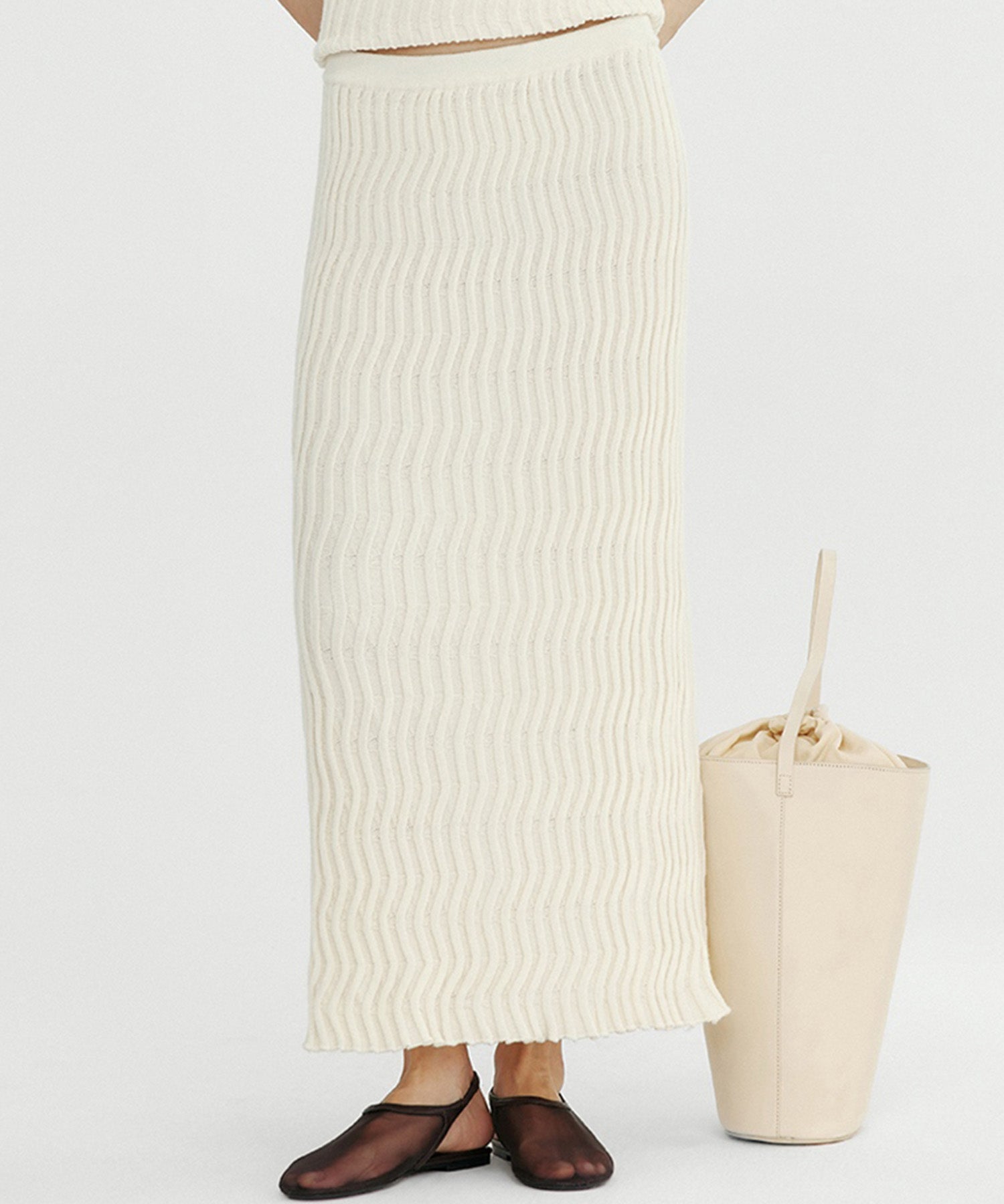 ウェービーニットスカート