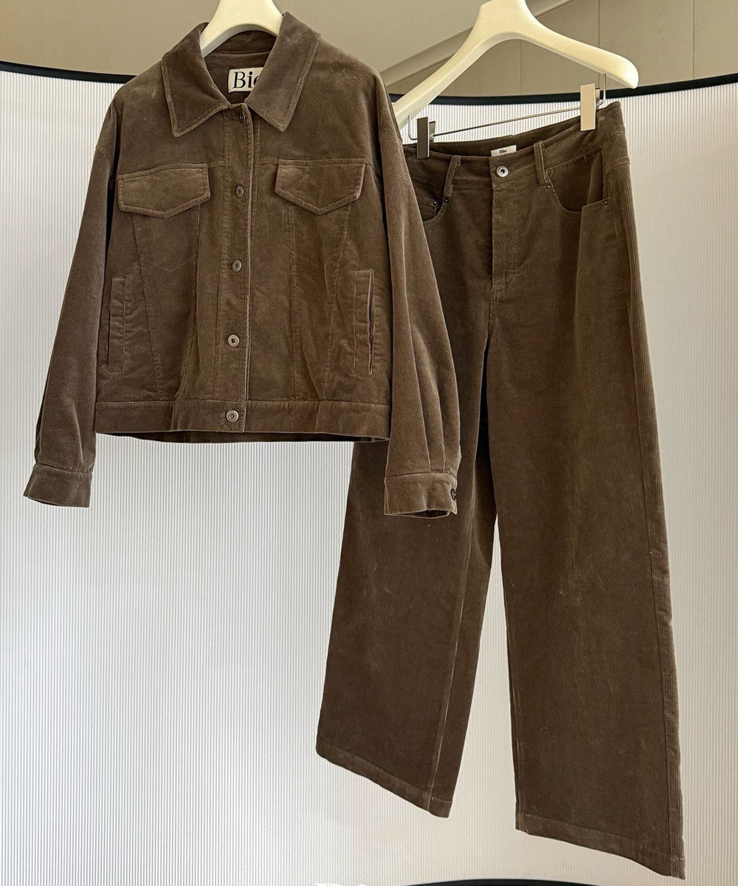 【12月上旬お届け予約商品】ストレッチコーデュロイパンツ