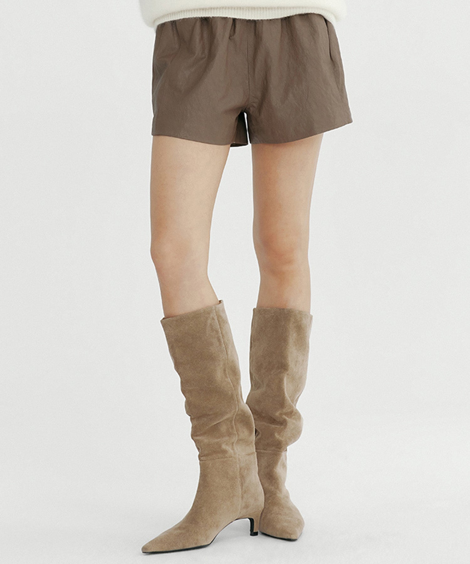 シンセティックレザー ショートパンツ