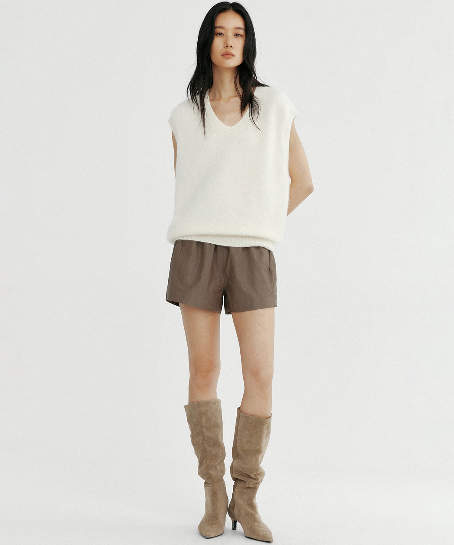 シンセティックレザー ショートパンツ