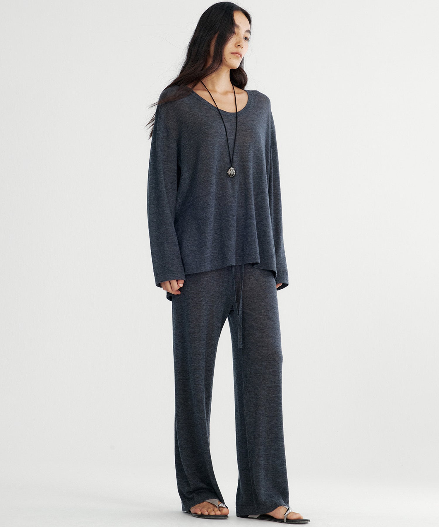 シアーニットパンツ