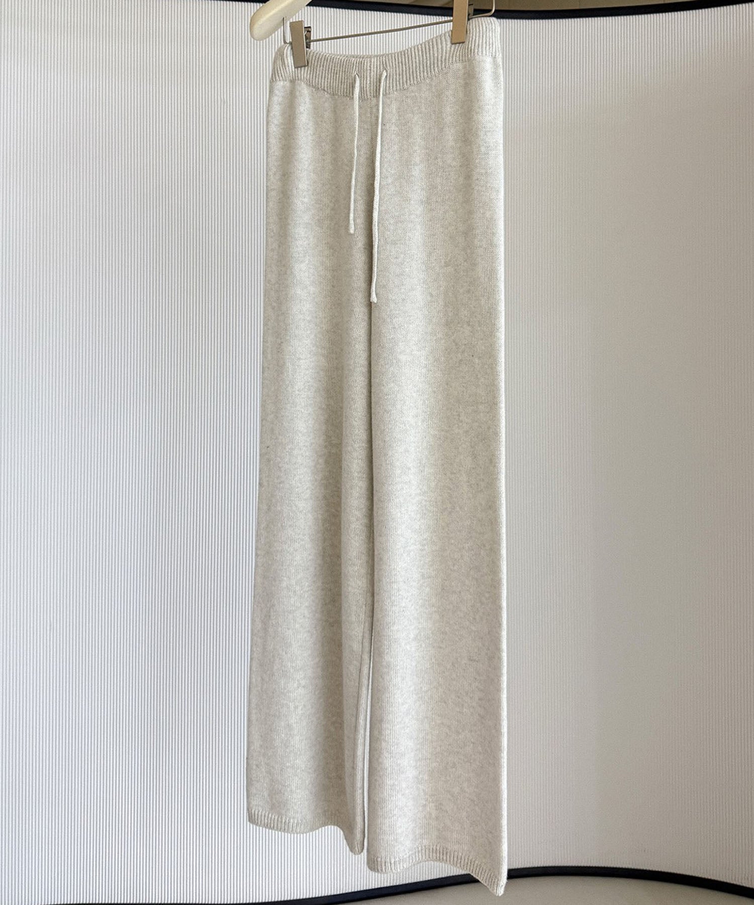 【12月上旬お届け予約商品】カシミヤブレンド ワイドニットパンツ