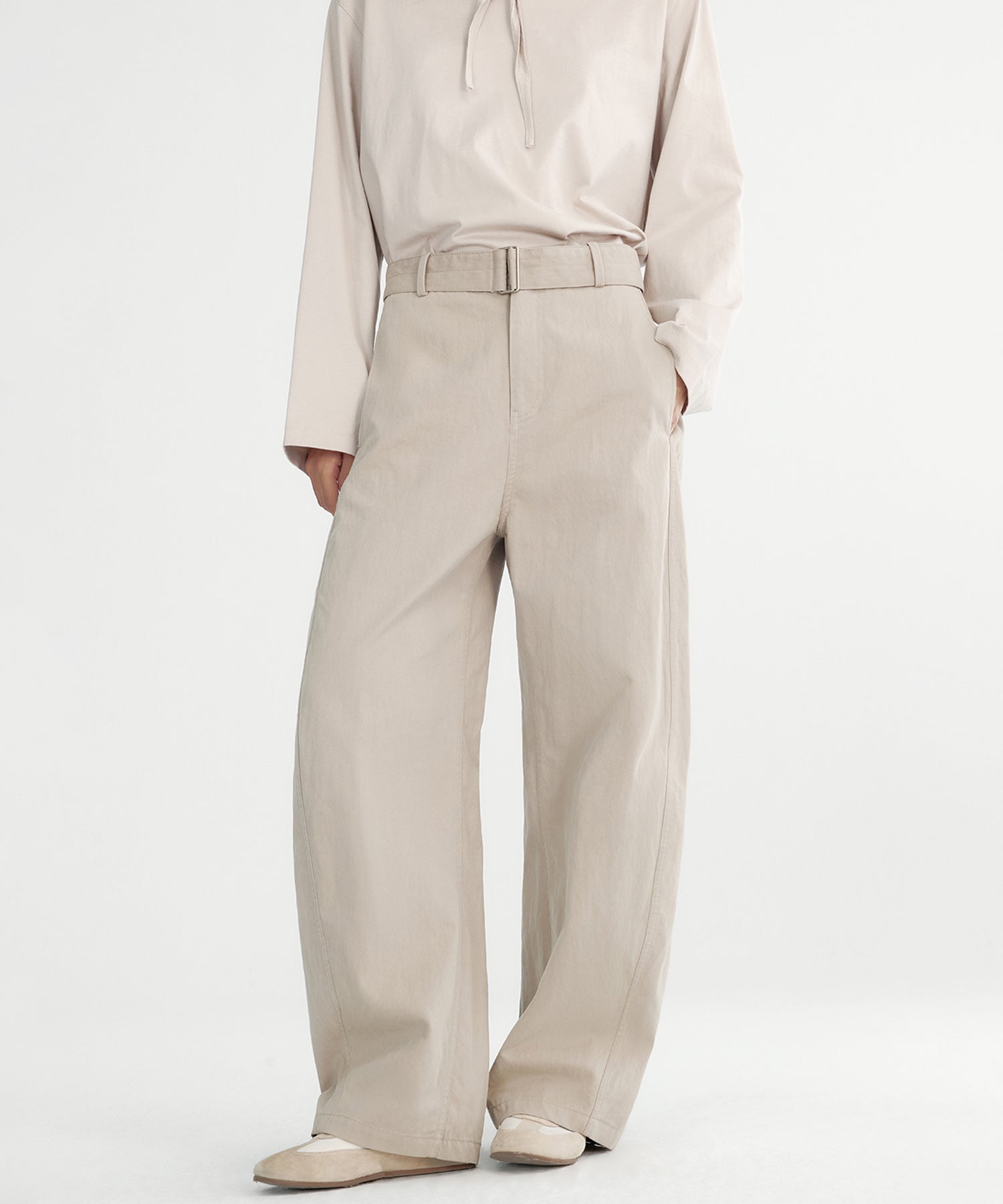 ハイウエストワイドパンツ