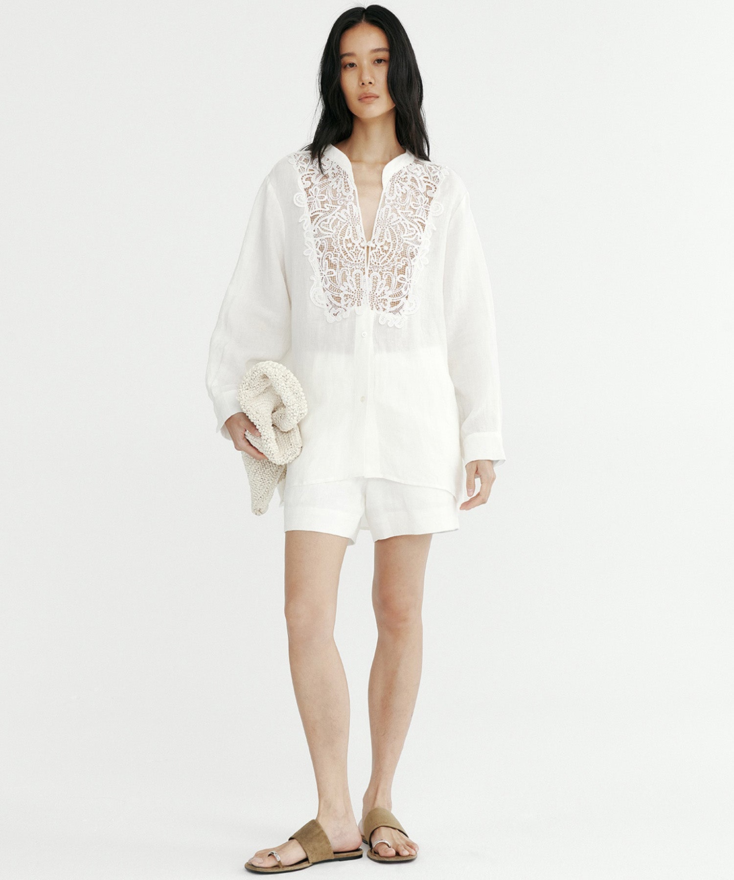 リネンレースカラーブラウス