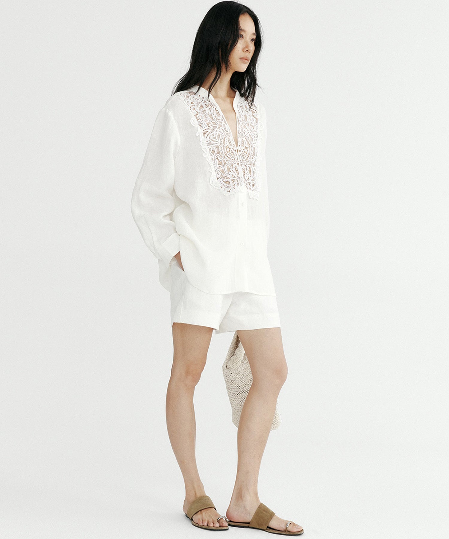 リネンレースカラーブラウス