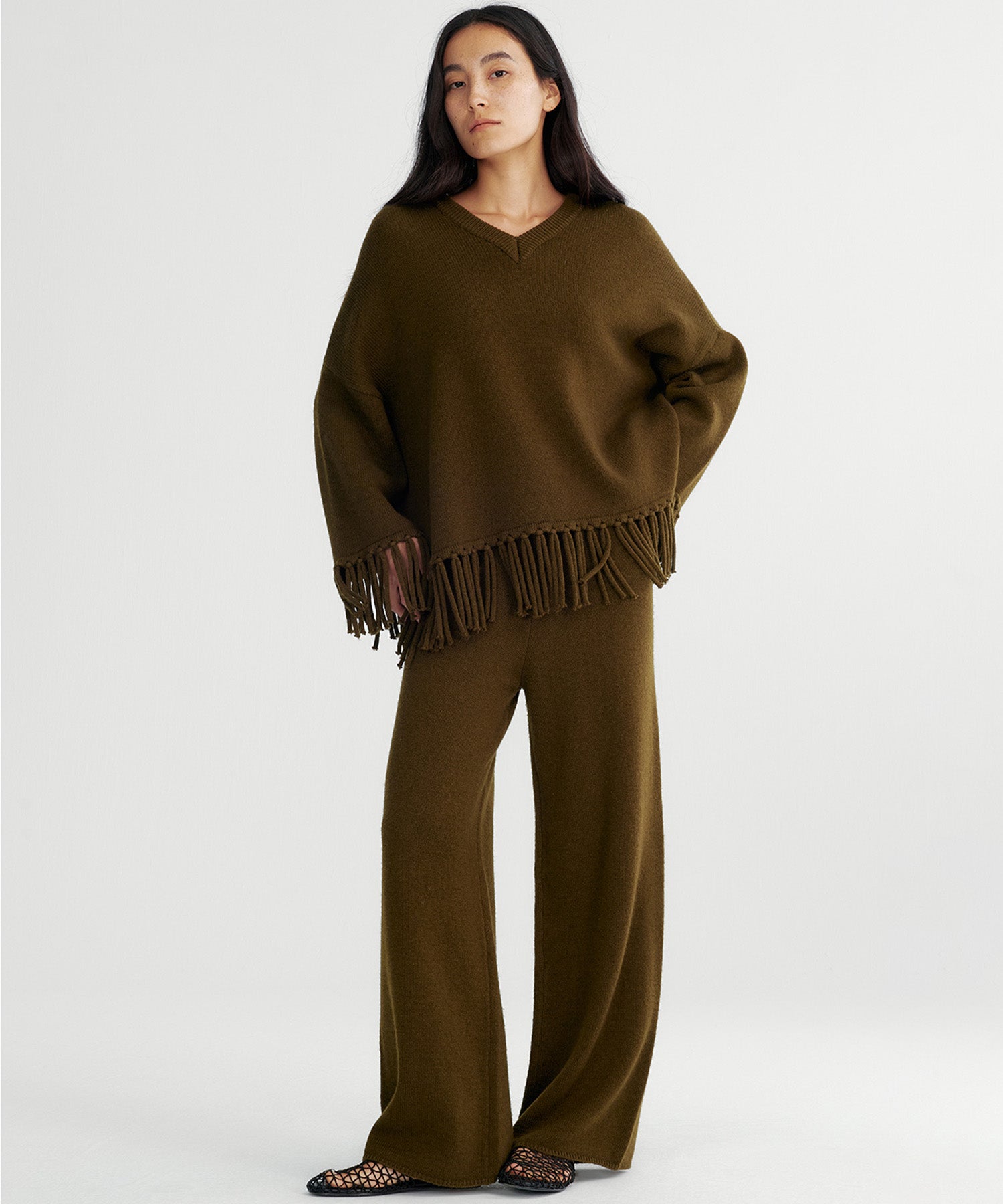 【12月上旬お届け予約商品】フリンジニットトップス