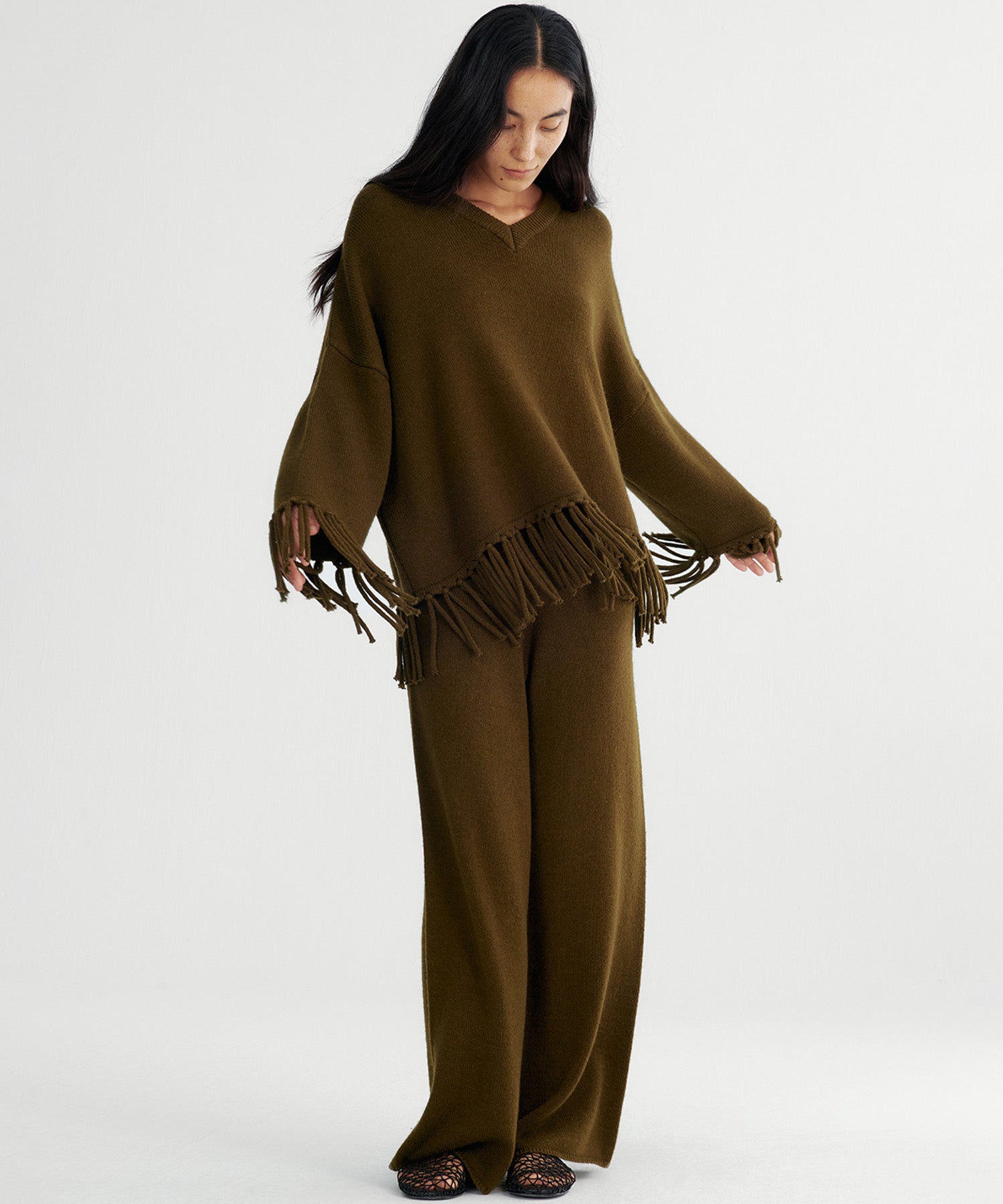 【12月上旬お届け予約商品】フリンジニットトップス