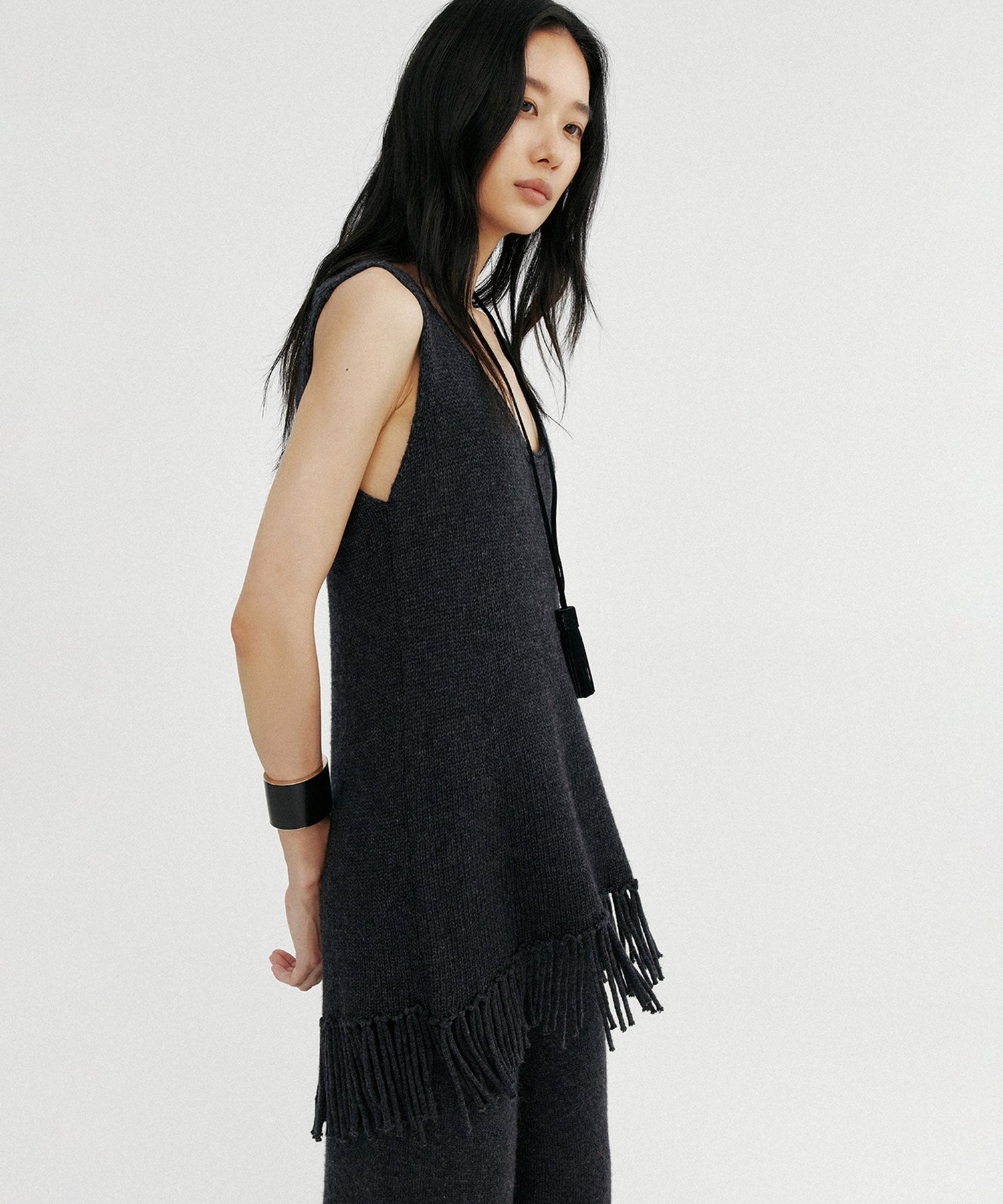 フリンジニットチュニック