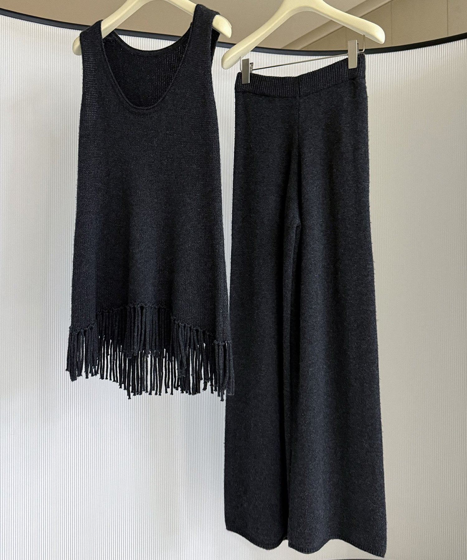 フリンジニットチュニック