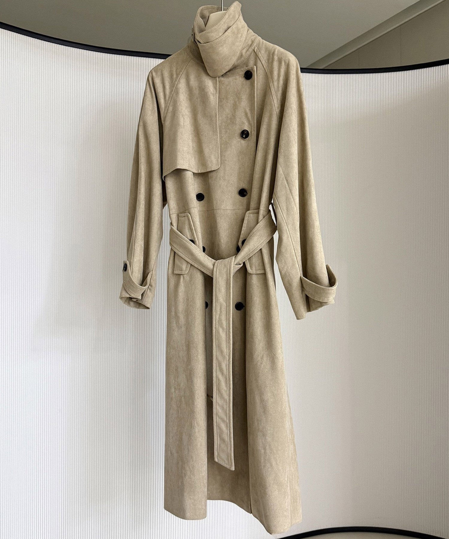 ダブルブレスト トレンチコート