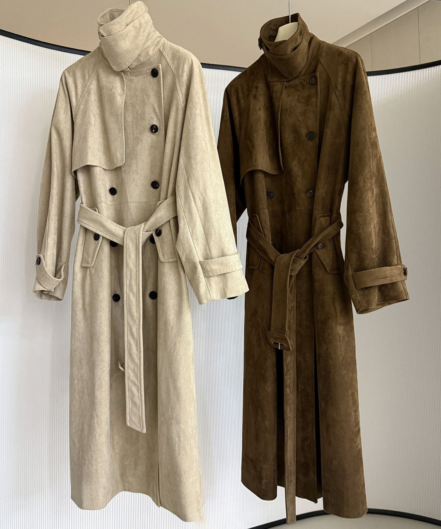 ダブルブレスト トレンチコート