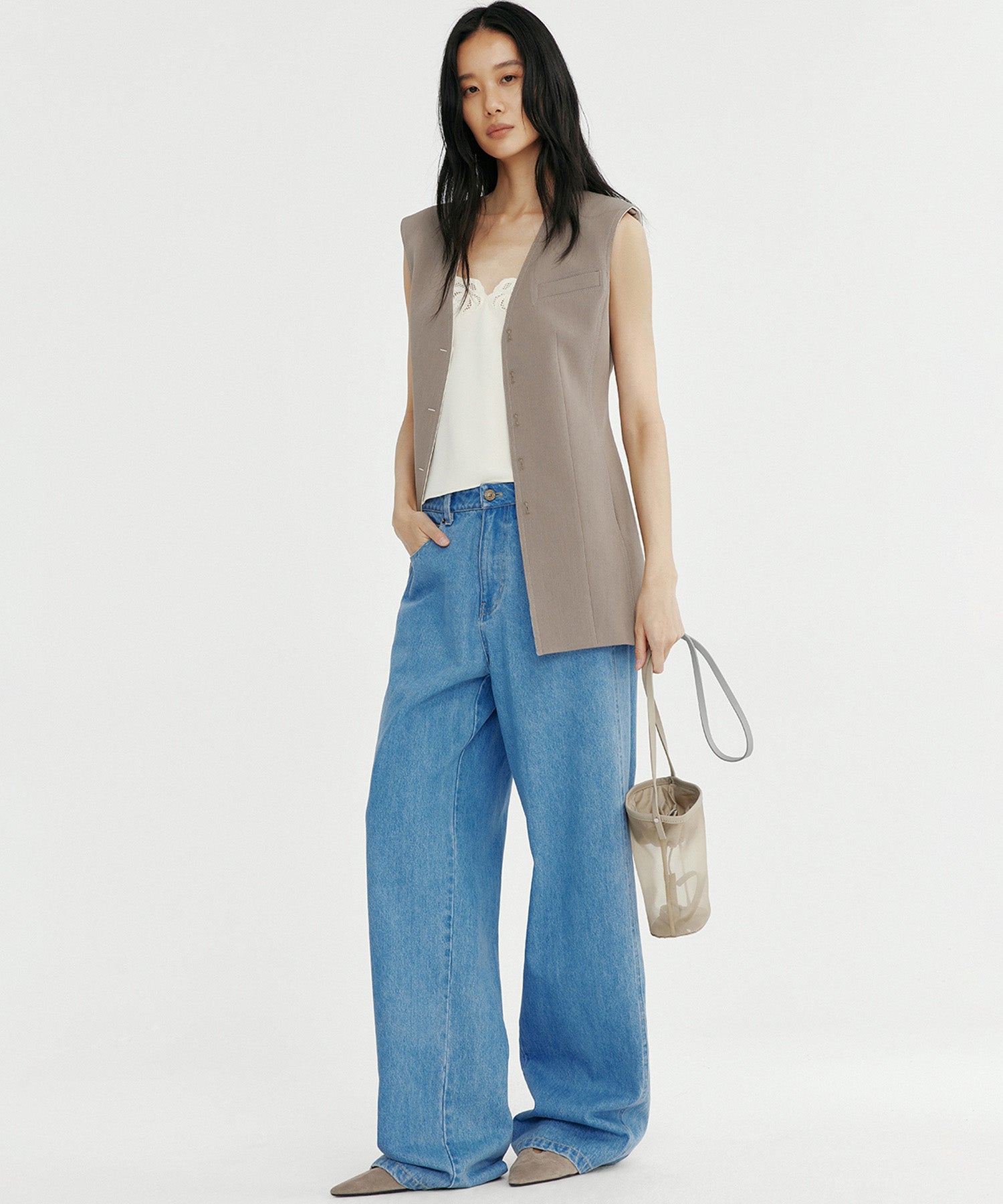 コンシャスVネックジレ