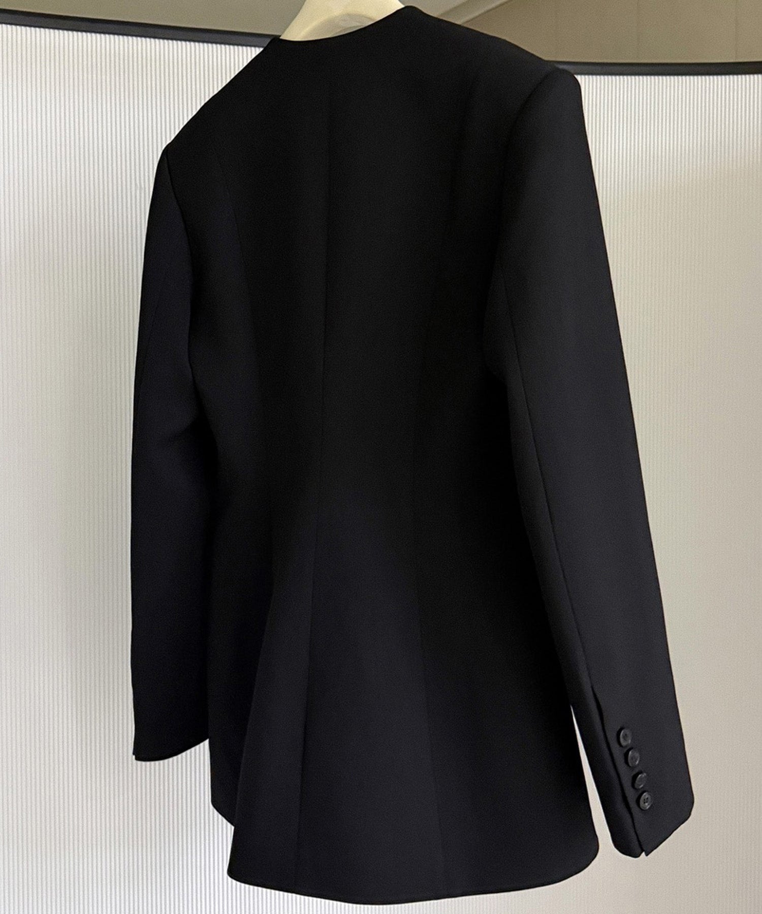 ワンボタン ノーカラージャケット
