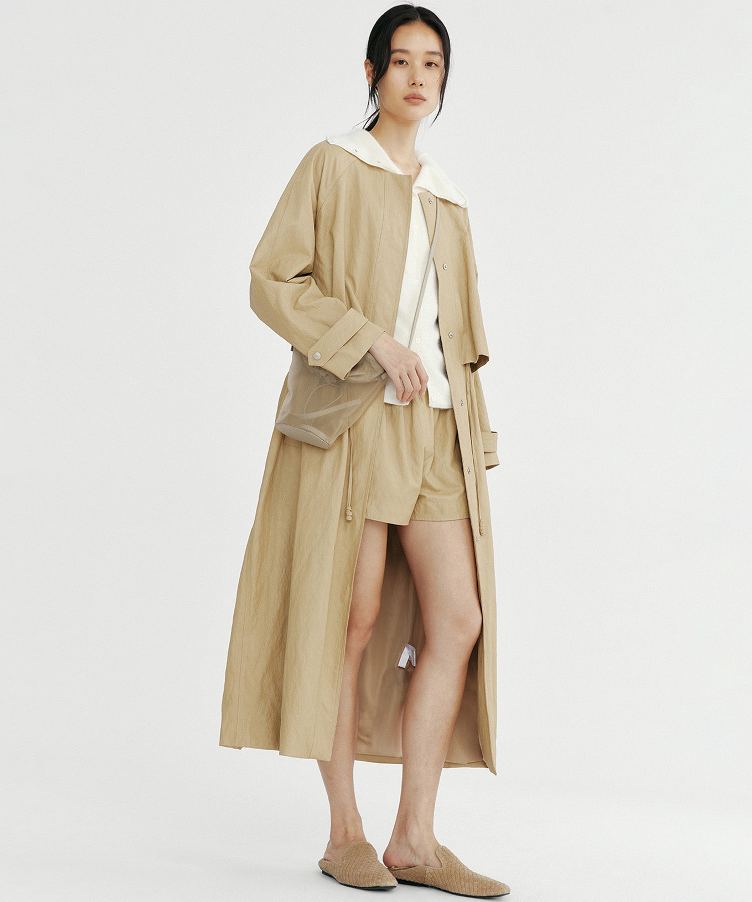 シンセティックレザー ノーカラーロングコート