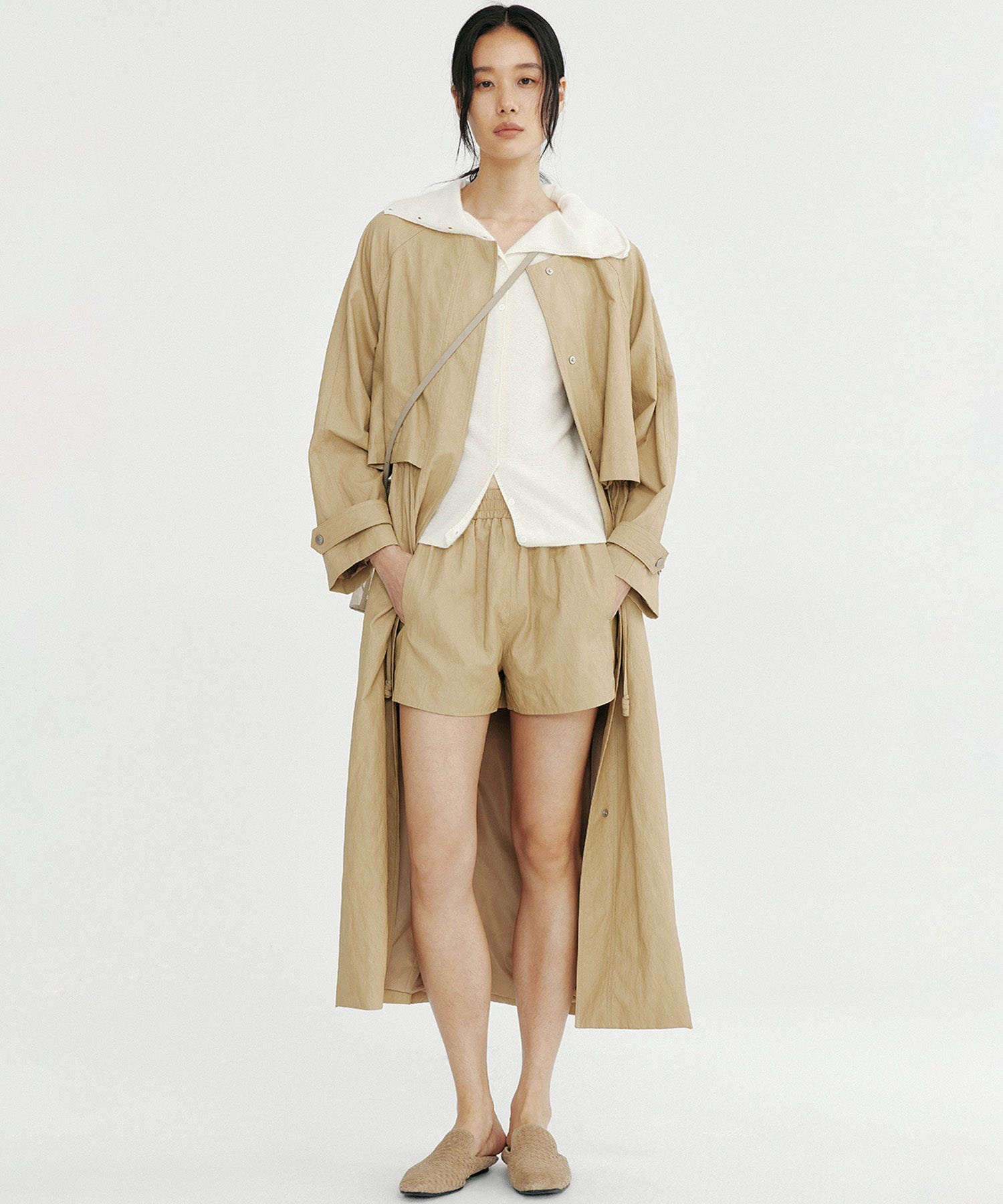 シンセティックレザー ノーカラーロングコート