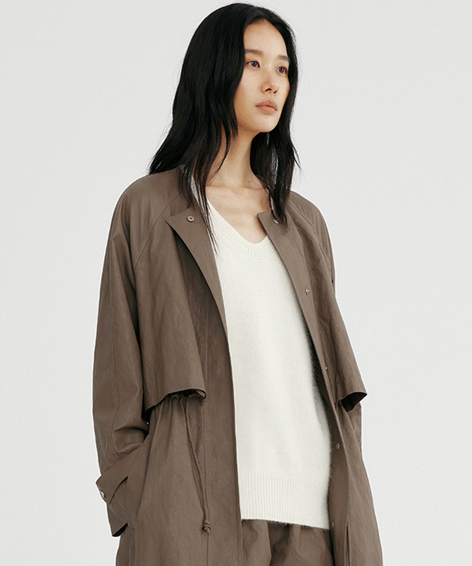 シンセティックレザー ノーカラーロングコート