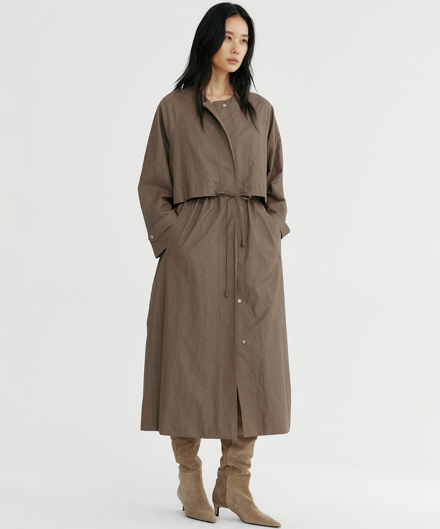 シンセティックレザー ノーカラーロングコート