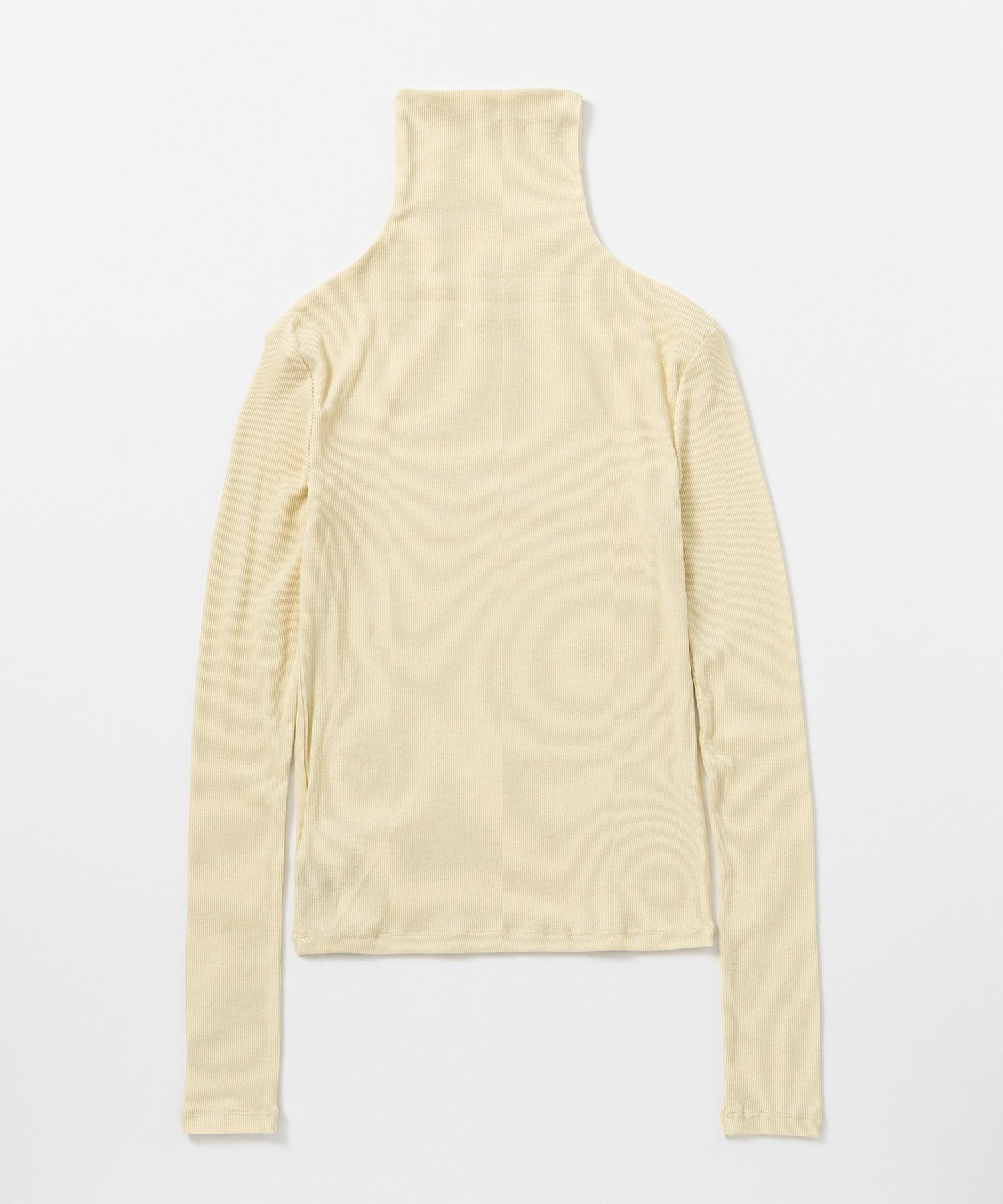 タートルネックリブトップス
