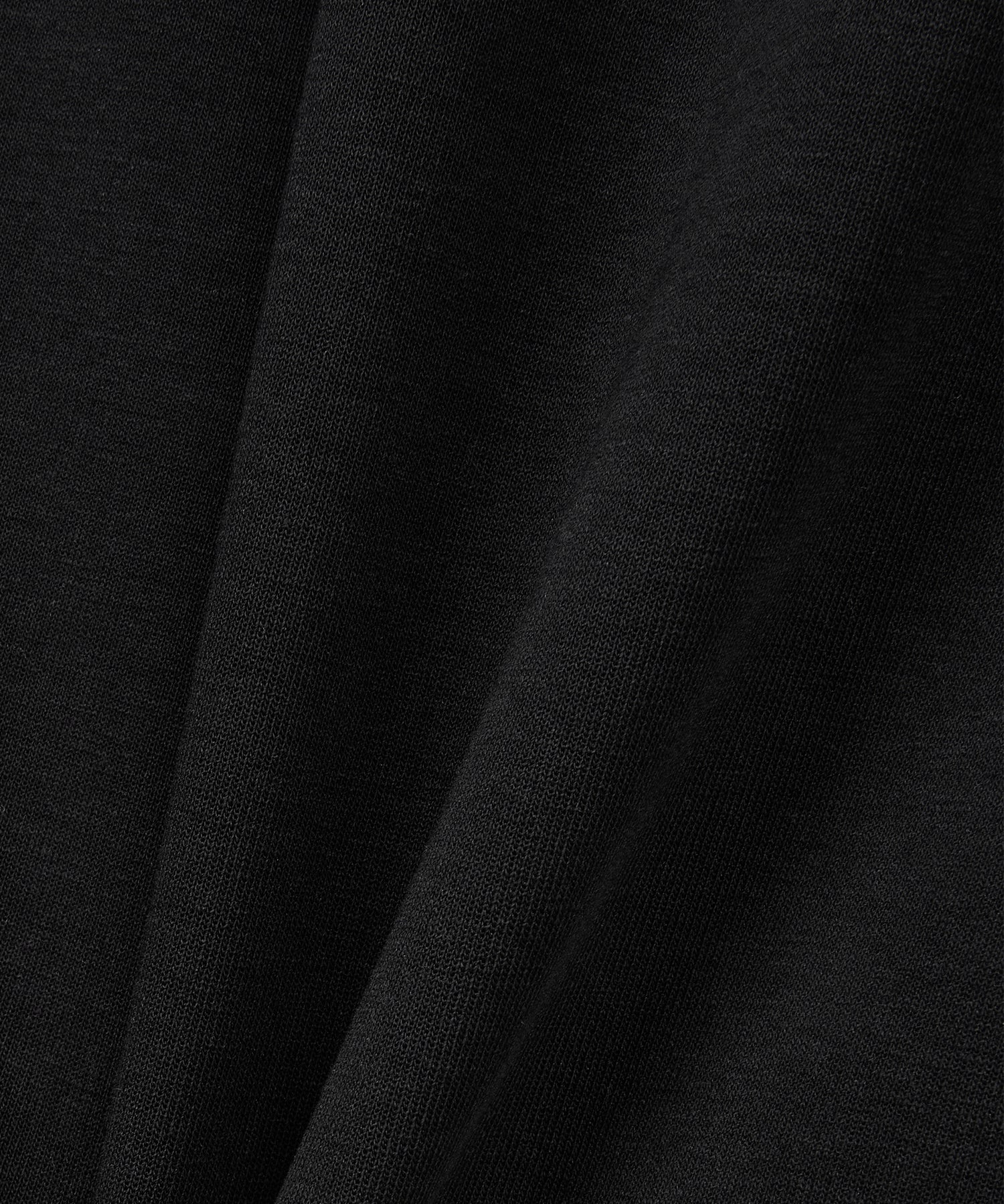 ミニマル クロップドTシャツ