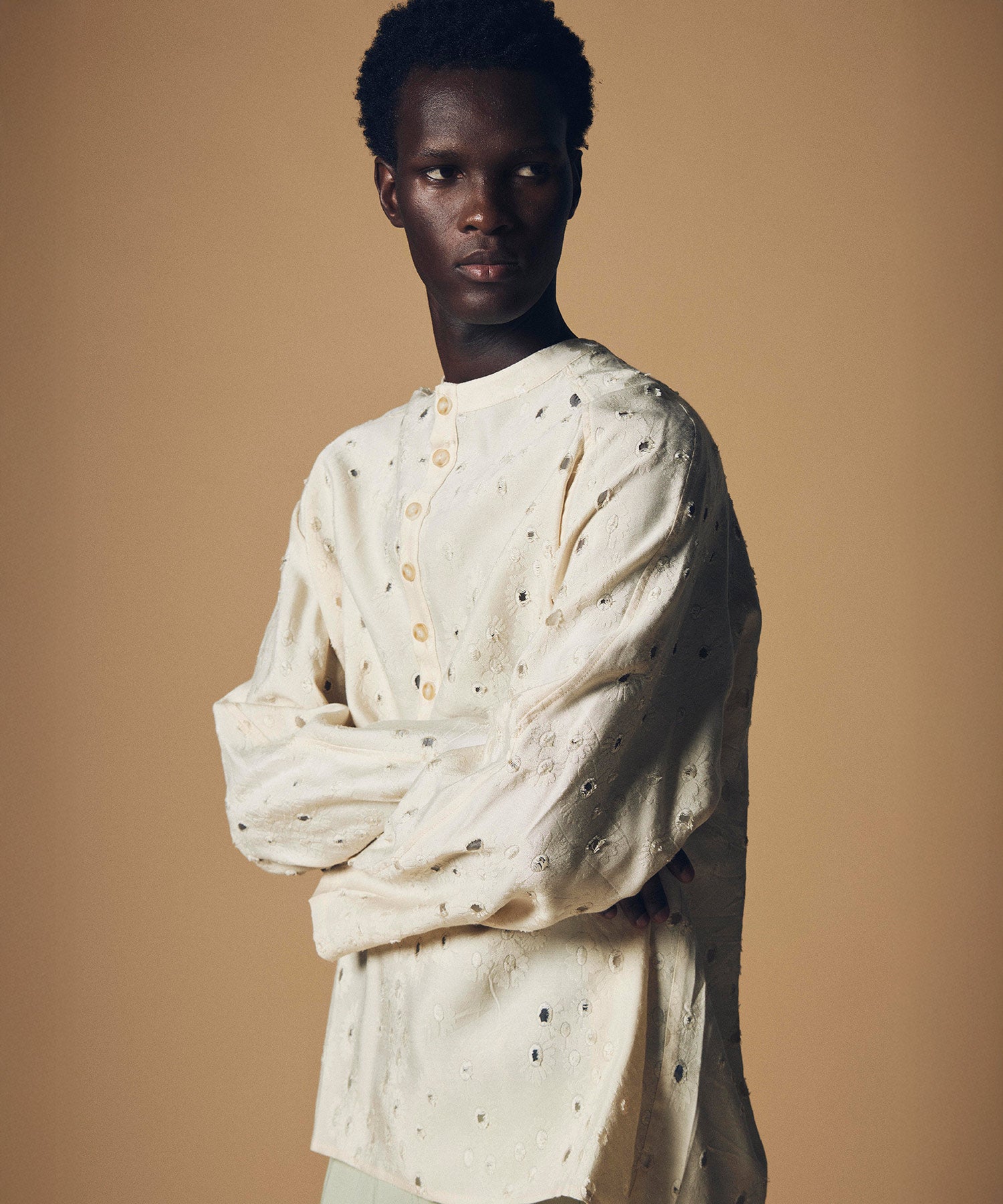 アイレットレース プルオーバーシャツ