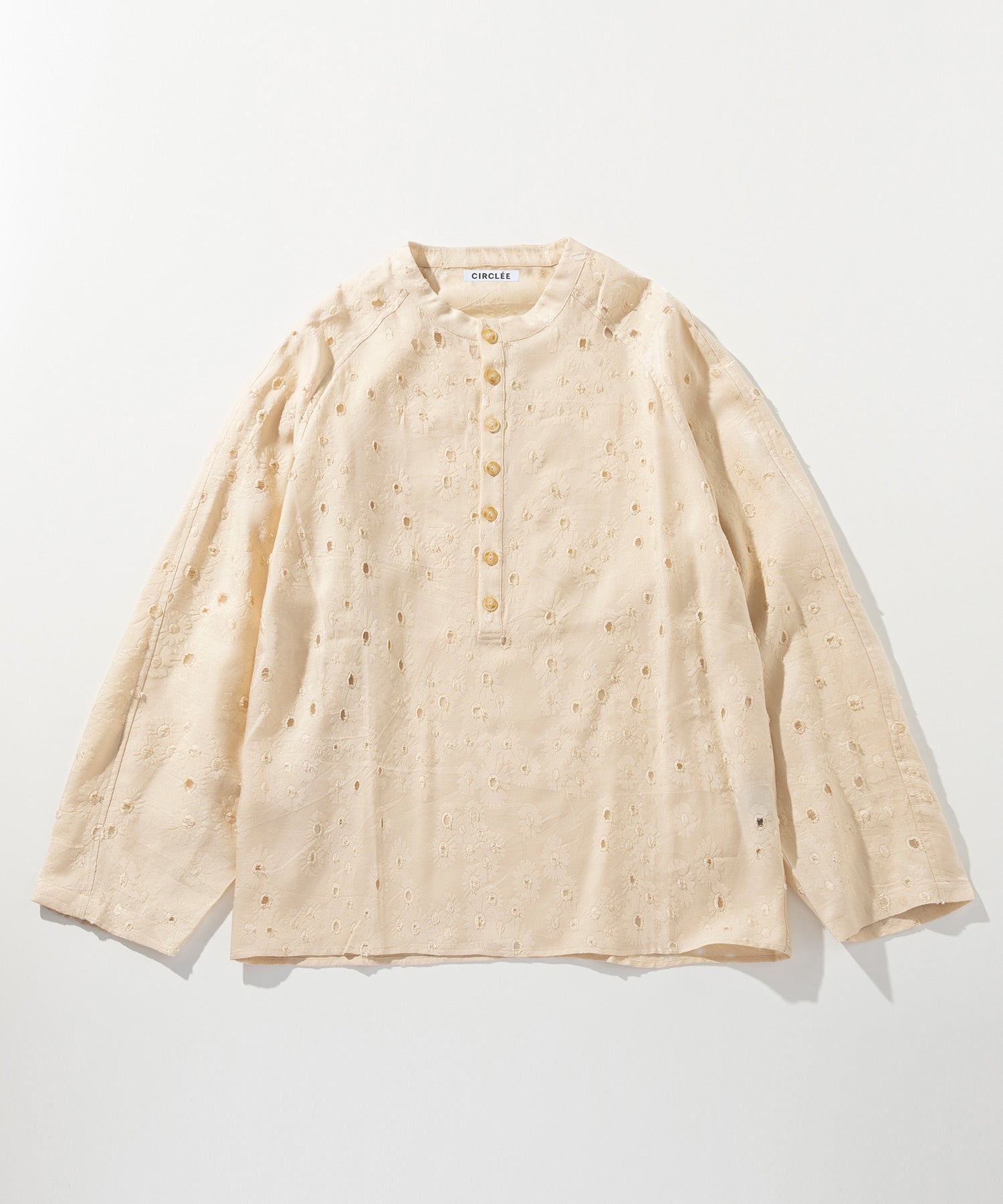 アイレットレース プルオーバーシャツ