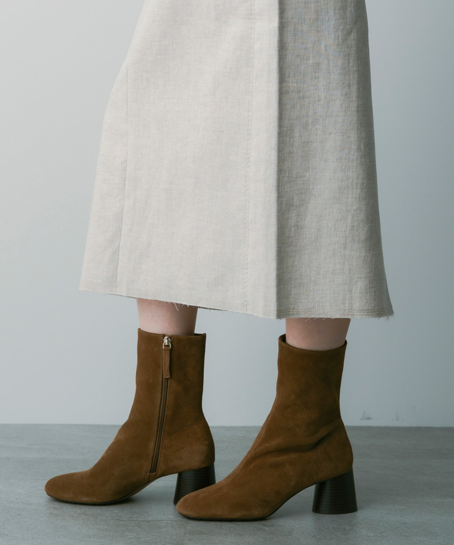 【3月中旬お届け予約商品】リネン タイトスカート