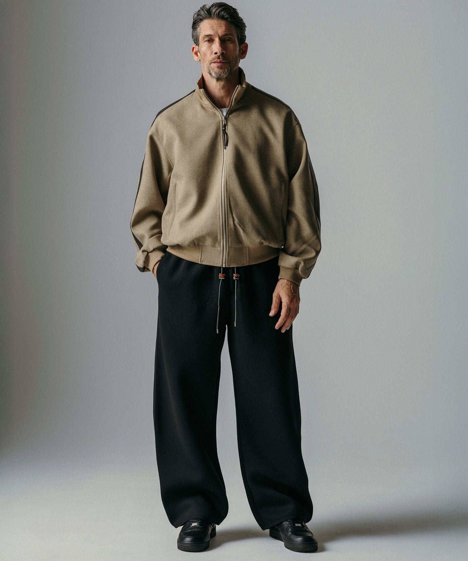 リラックス ワイドドロストパンツ