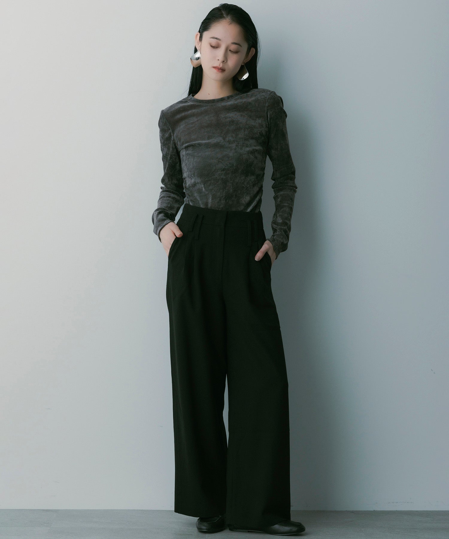 【3月中旬お届け予約商品】ハイウエスト ワイドスラックス