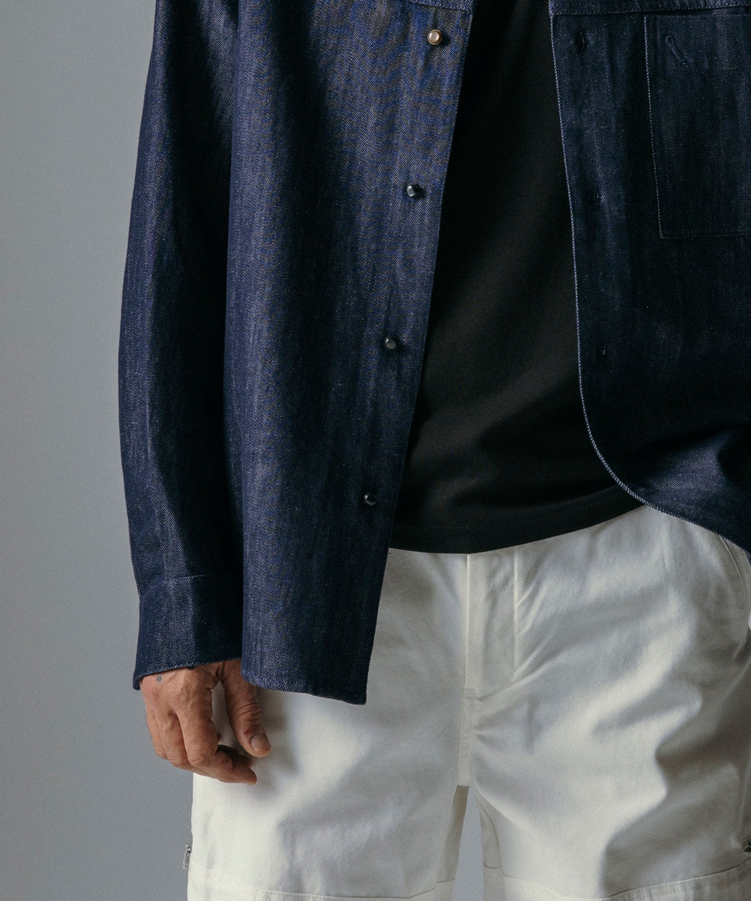 ソフトウォッシュデニム 長袖シャツ