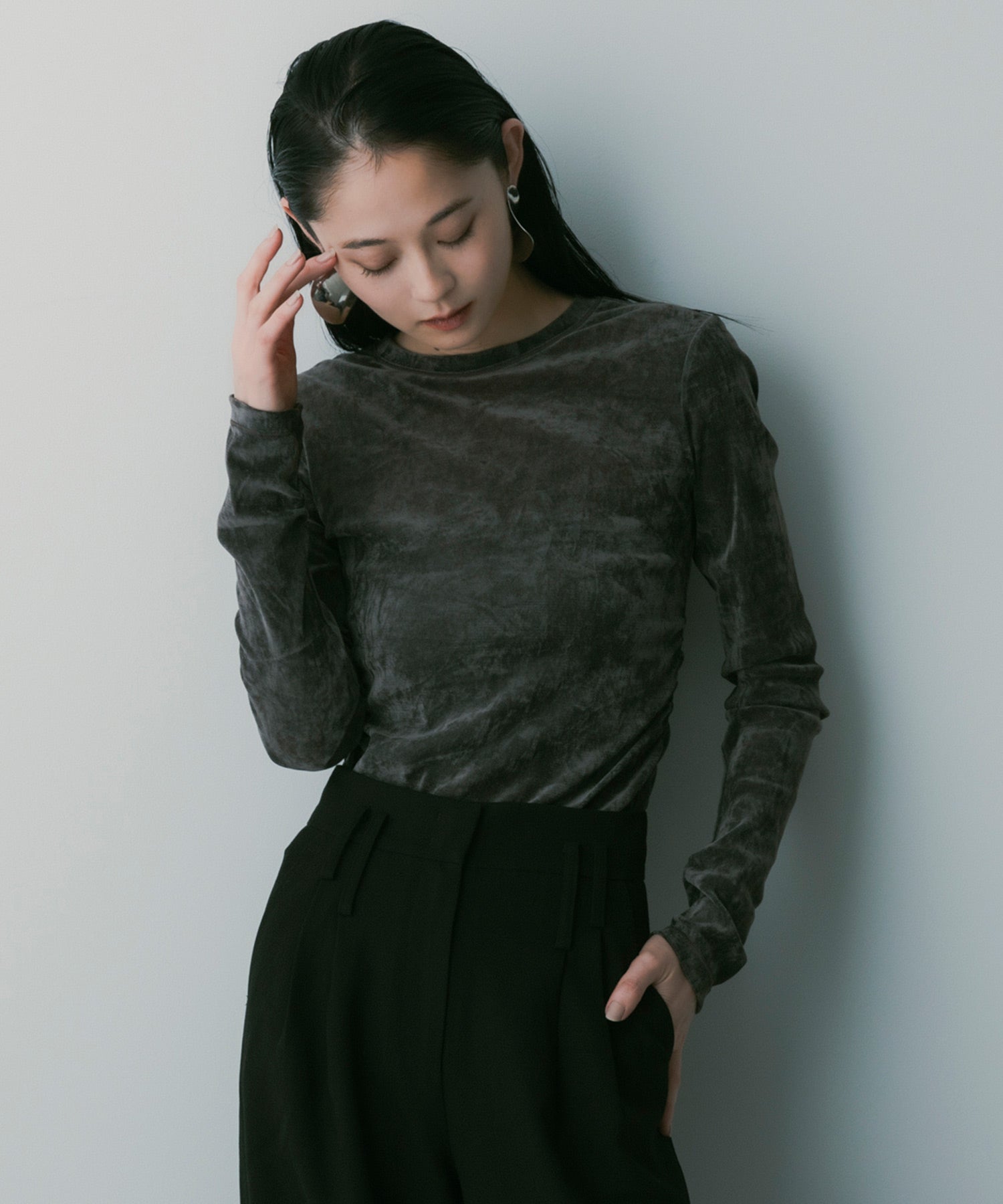 【3月中旬お届け予約商品】ロングスリーブ シアーベロアカットソー