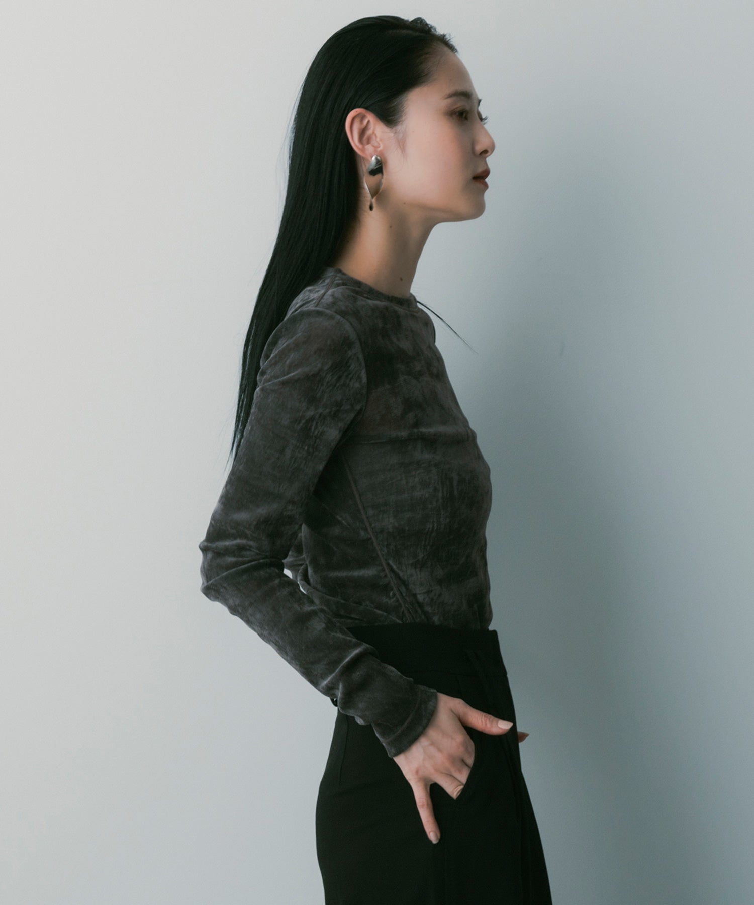 【3月中旬お届け予約商品】ロングスリーブ シアーベロアカットソー