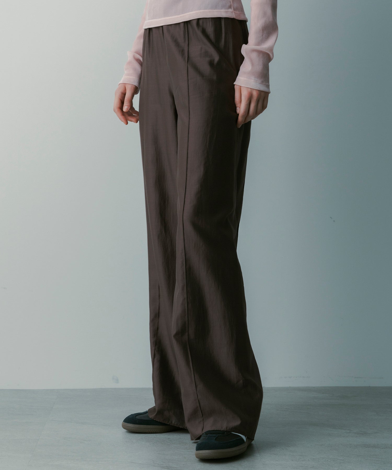 【3月中旬お届け予約商品】リラクシーワイドサテンパンツ