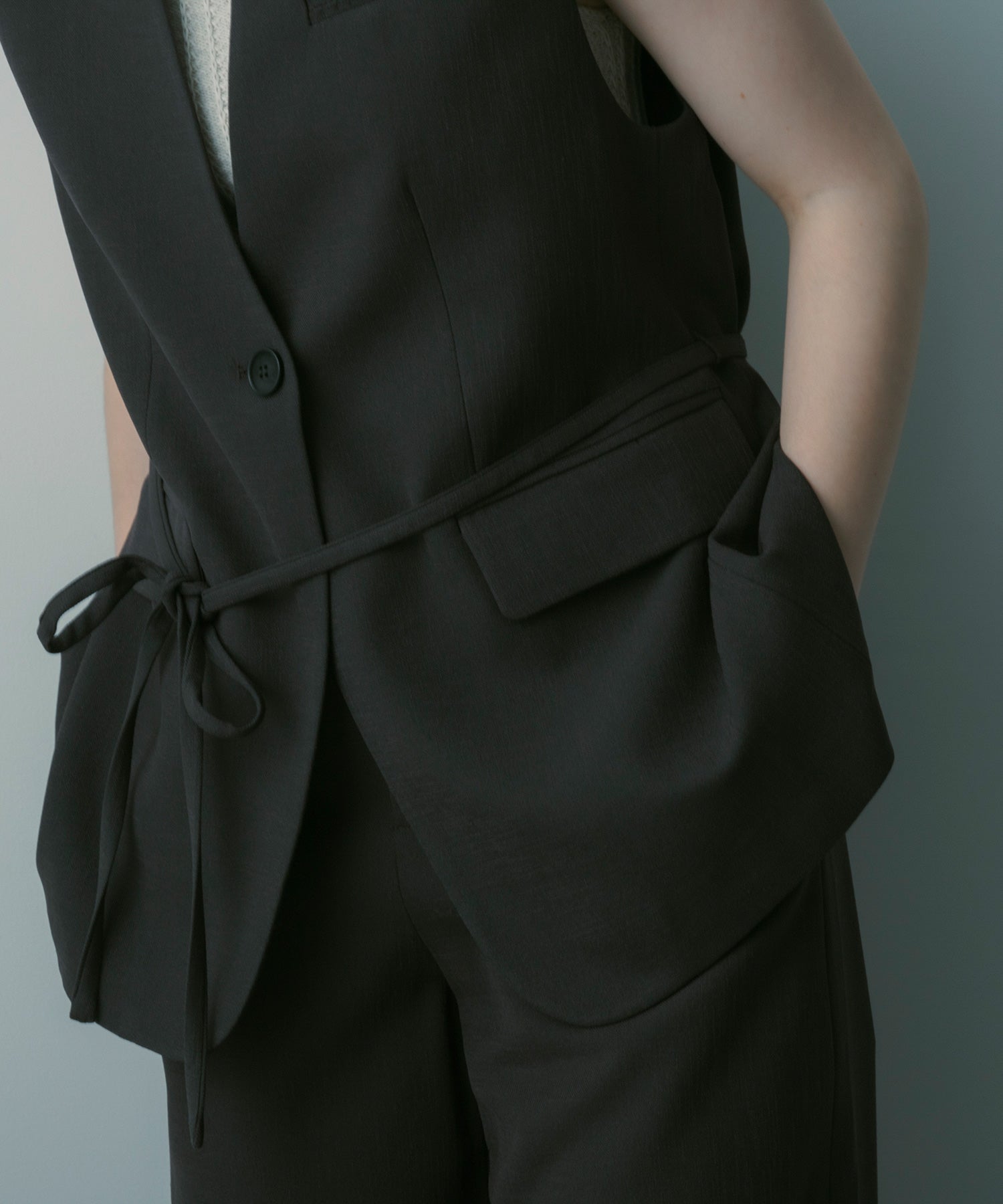 【3月中旬お届け予約商品】スタンドカラー ジレ