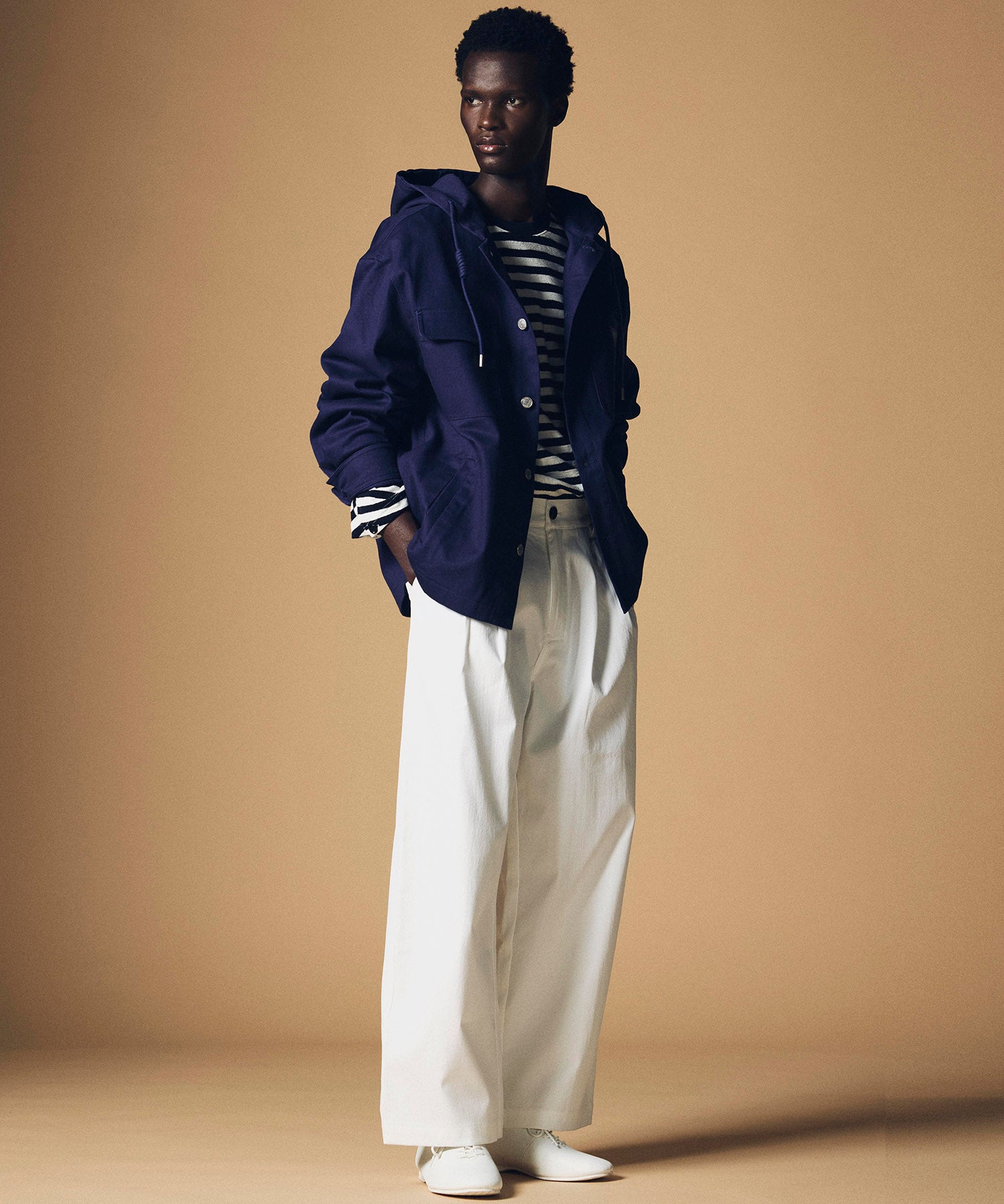 【12月上旬お届け予約商品】フード付きジャケット