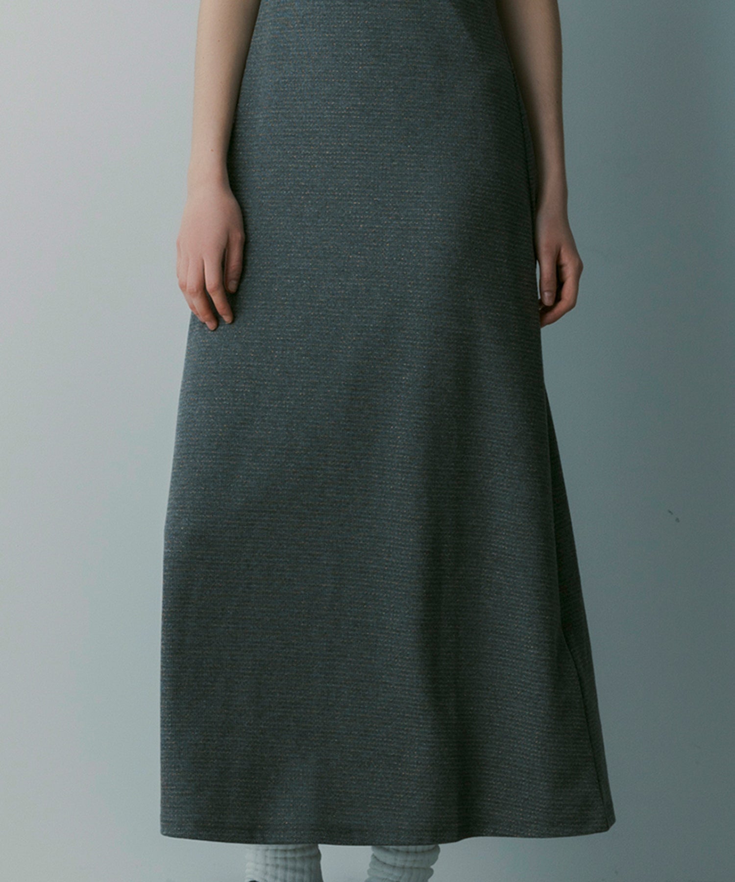 Uネック ノースリーブドレス