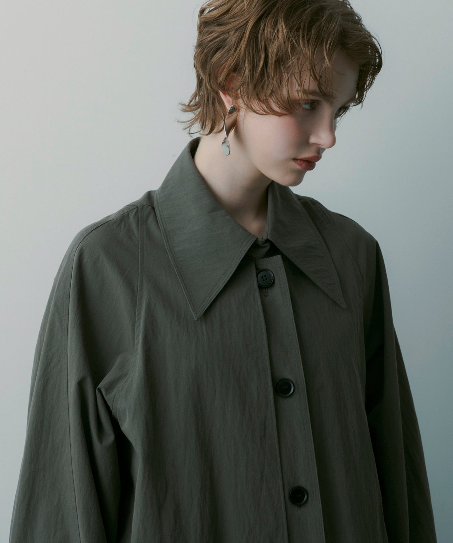 レイヤードロングコート