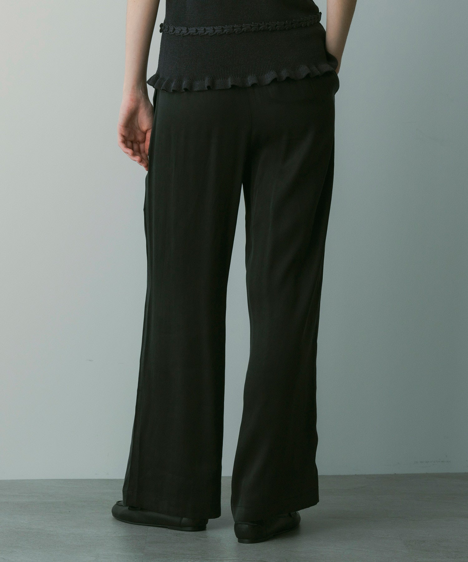 【12月上旬お届け予約商品】ワイドイージーコーデュロイパンツ