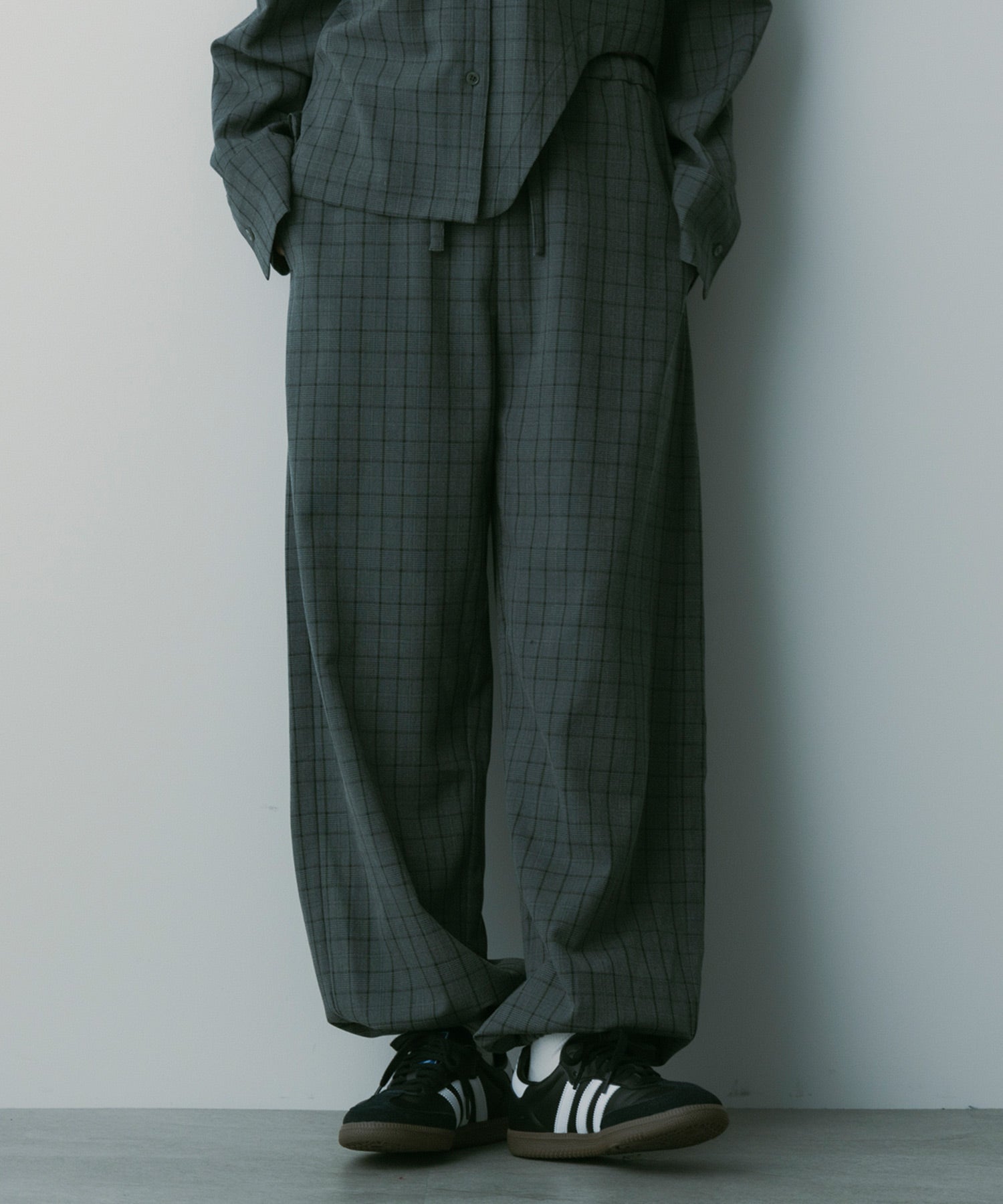 イージーチェックパンツ