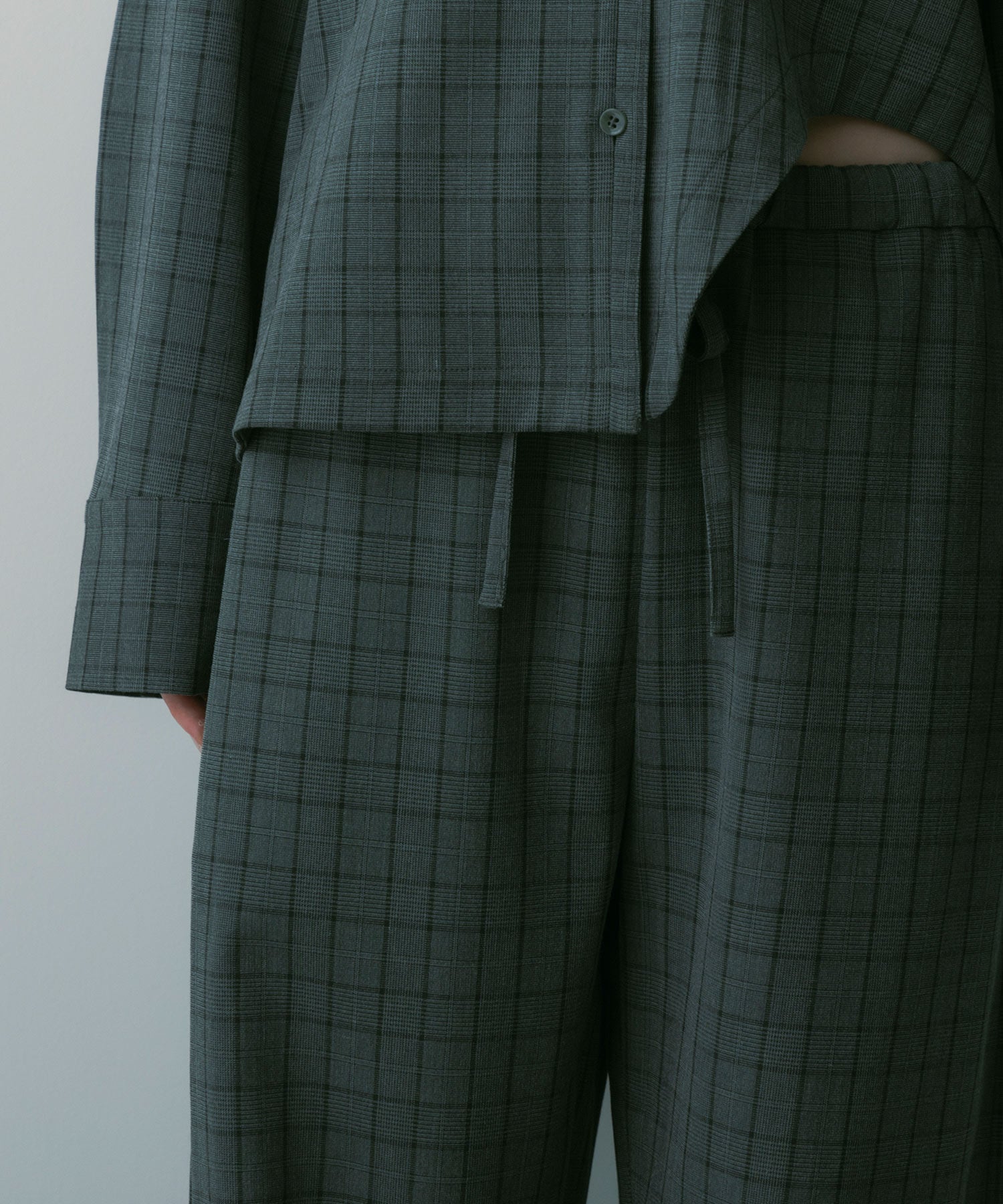 イージーチェックパンツ